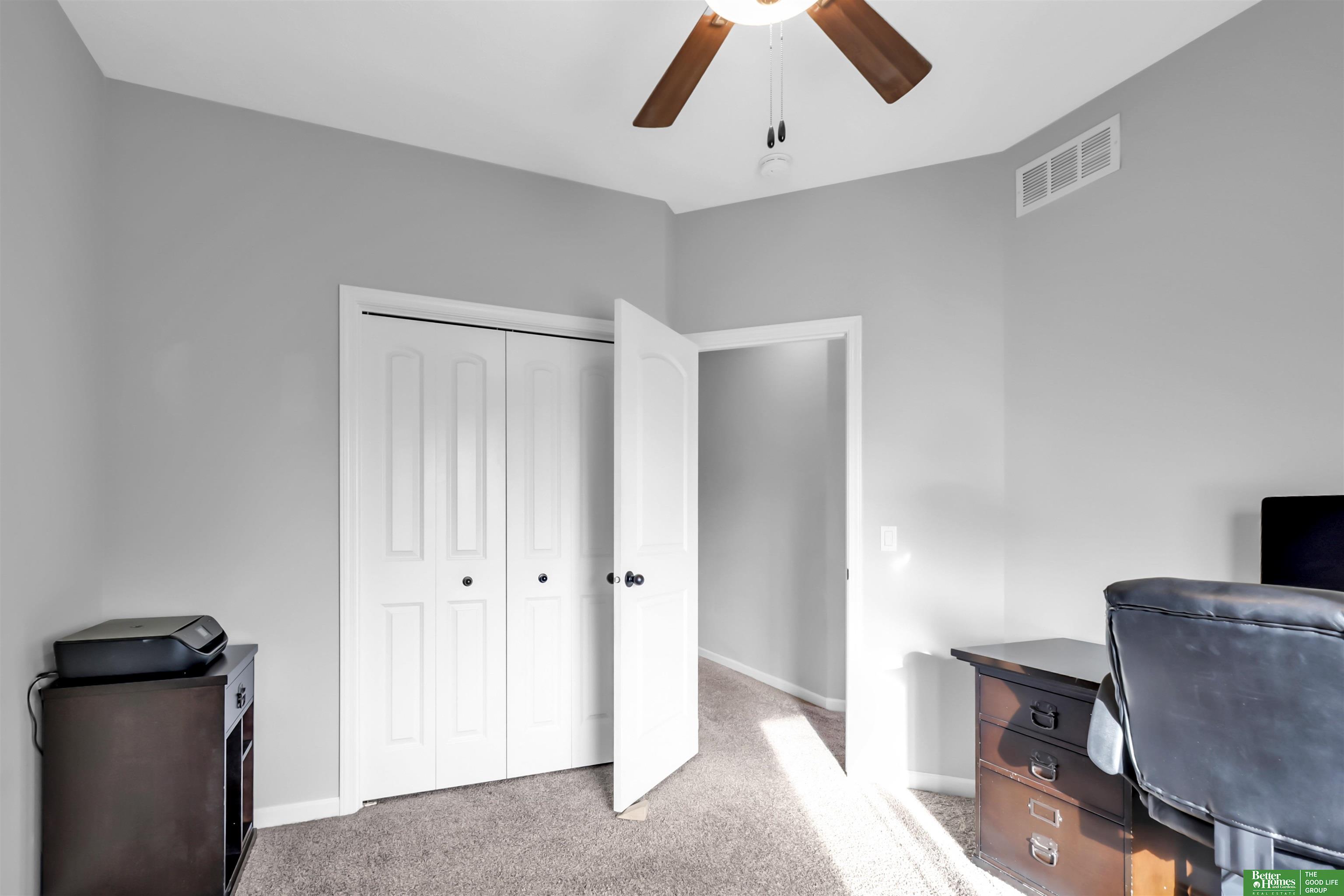 11513 Sahler Street, Omaha, Nebraska image 25