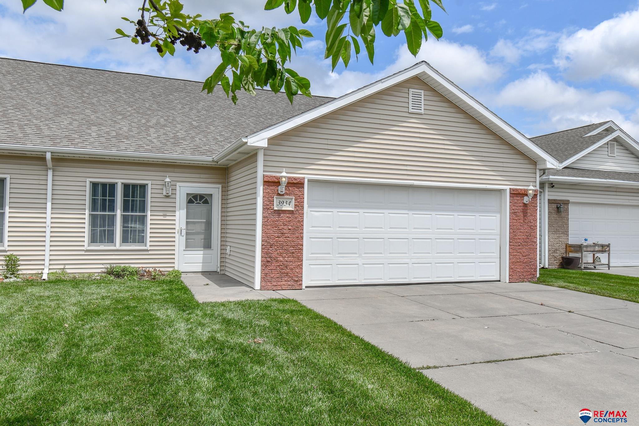3934 Ballard Court, Lincoln NE 68504
