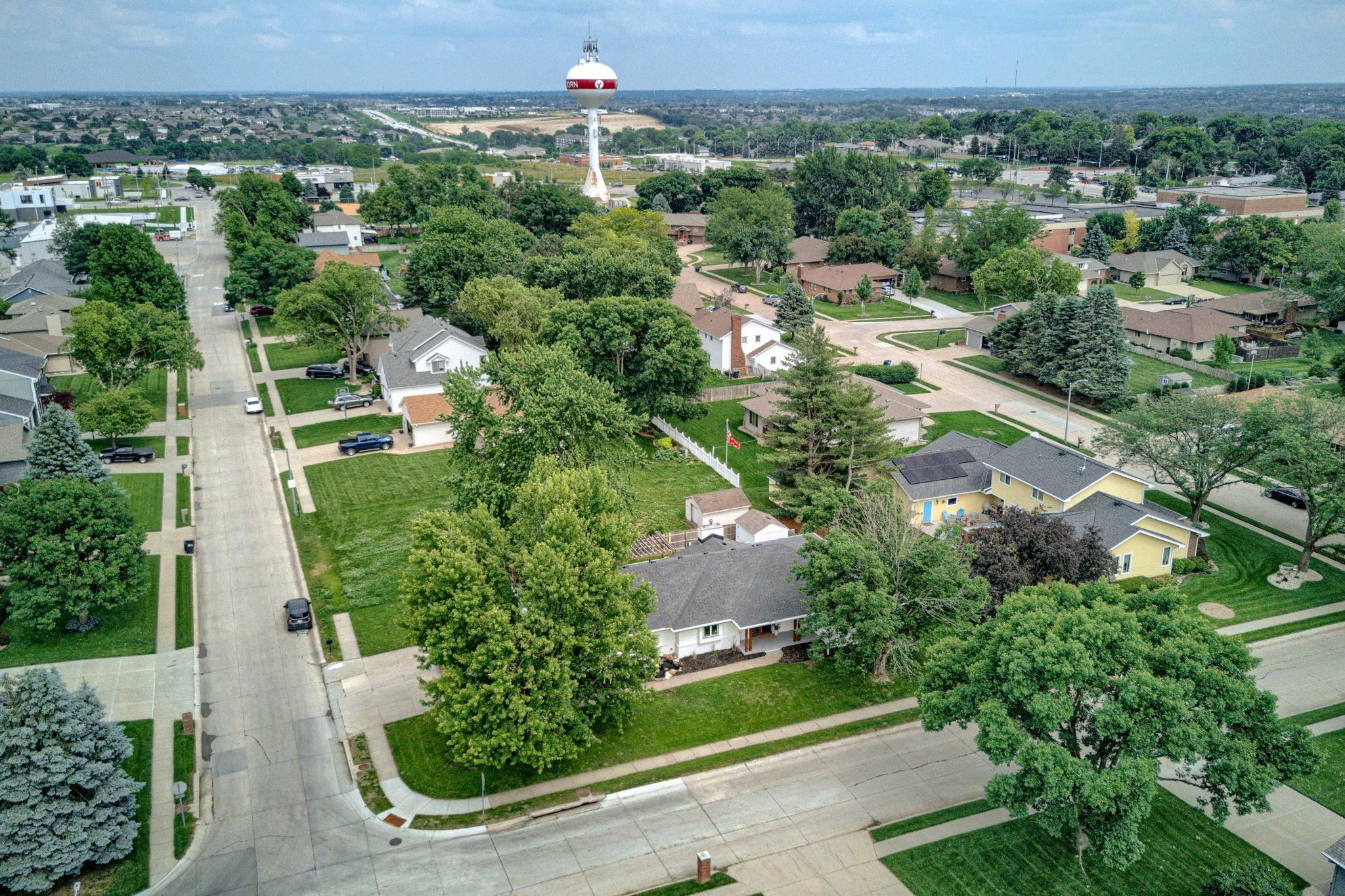 3913 N 207th Street, Elkhorn, Nebraska image 7