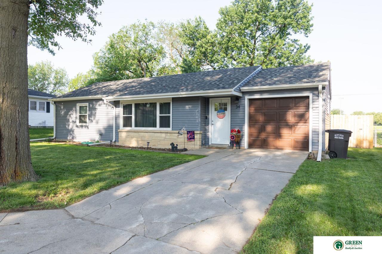 34 Arbor Court, York, Nebraska image 1