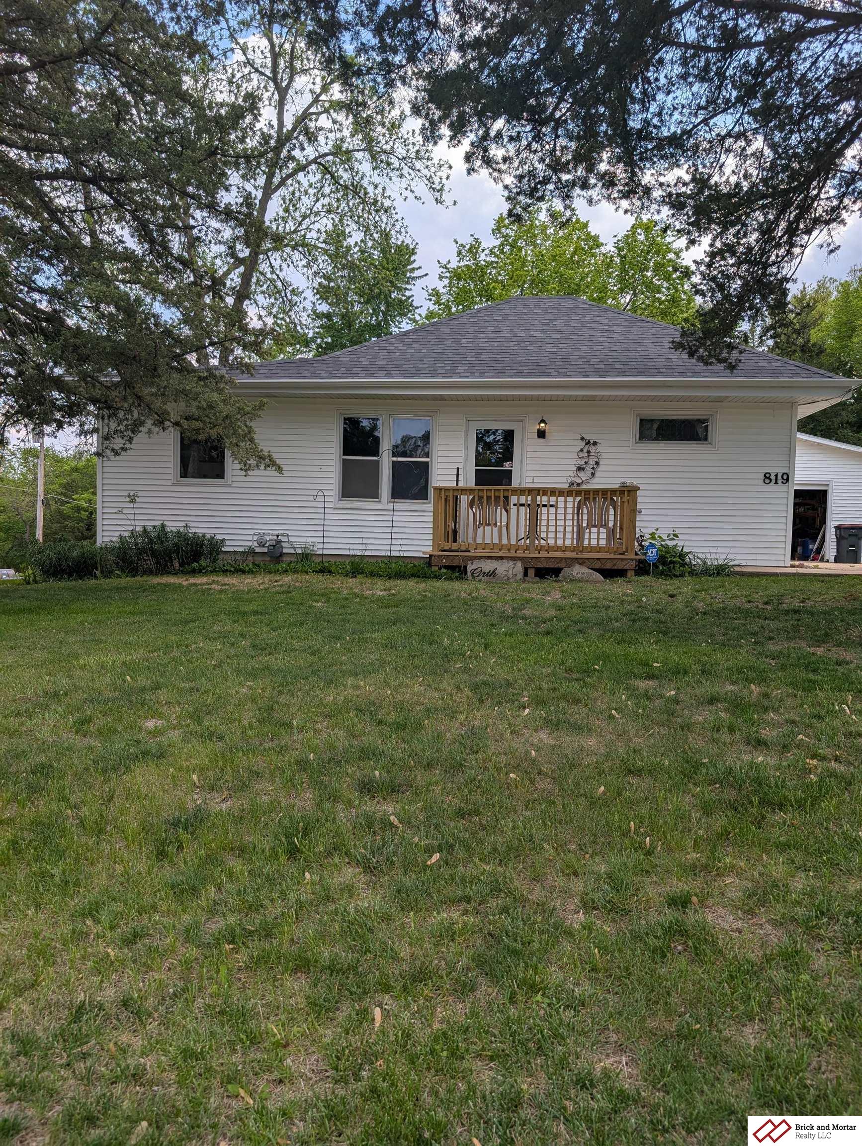 819 Beaver Avenue, Beatrice, Nebraska image 1