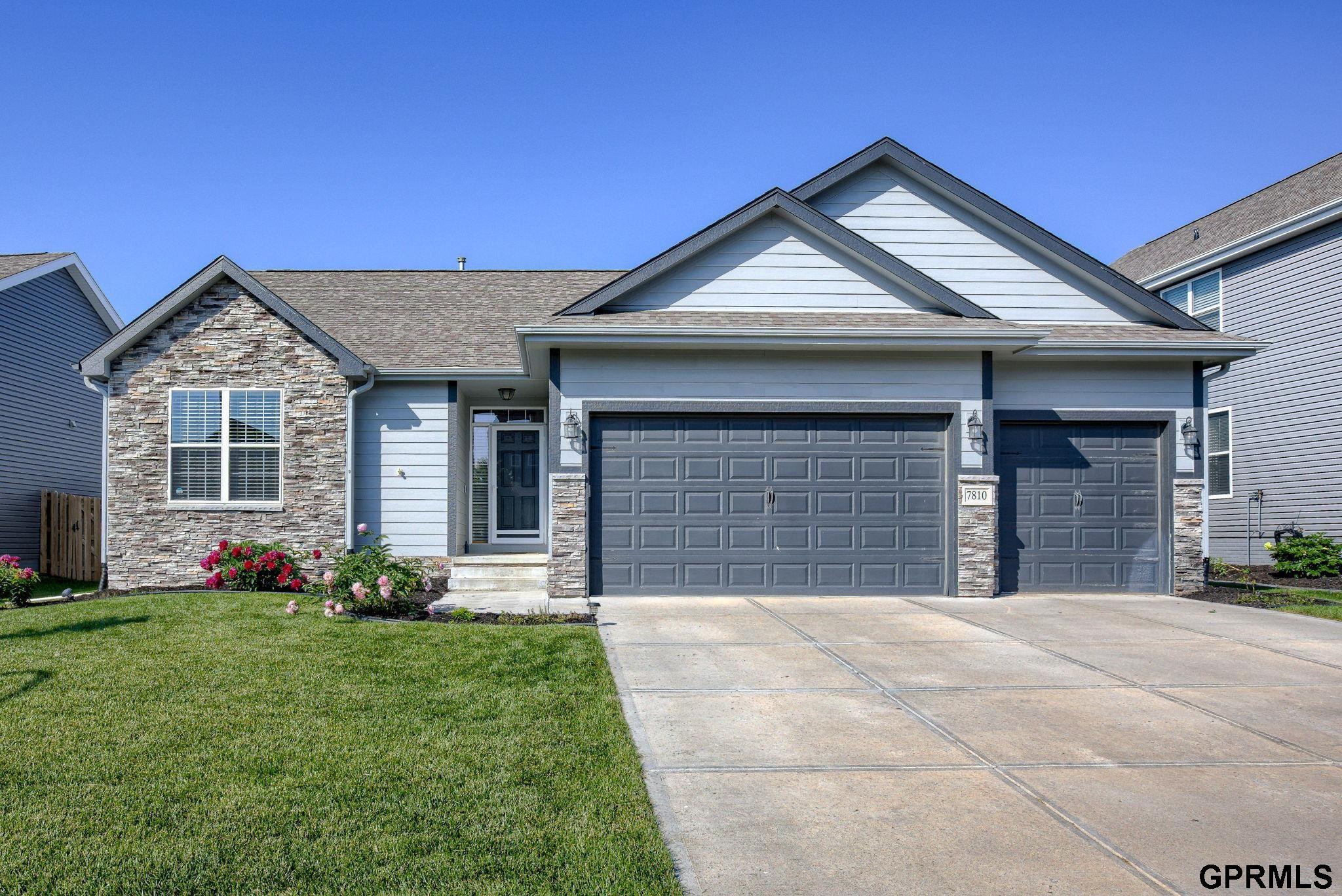 7810 S 184 Avenue, Omaha NE 68136