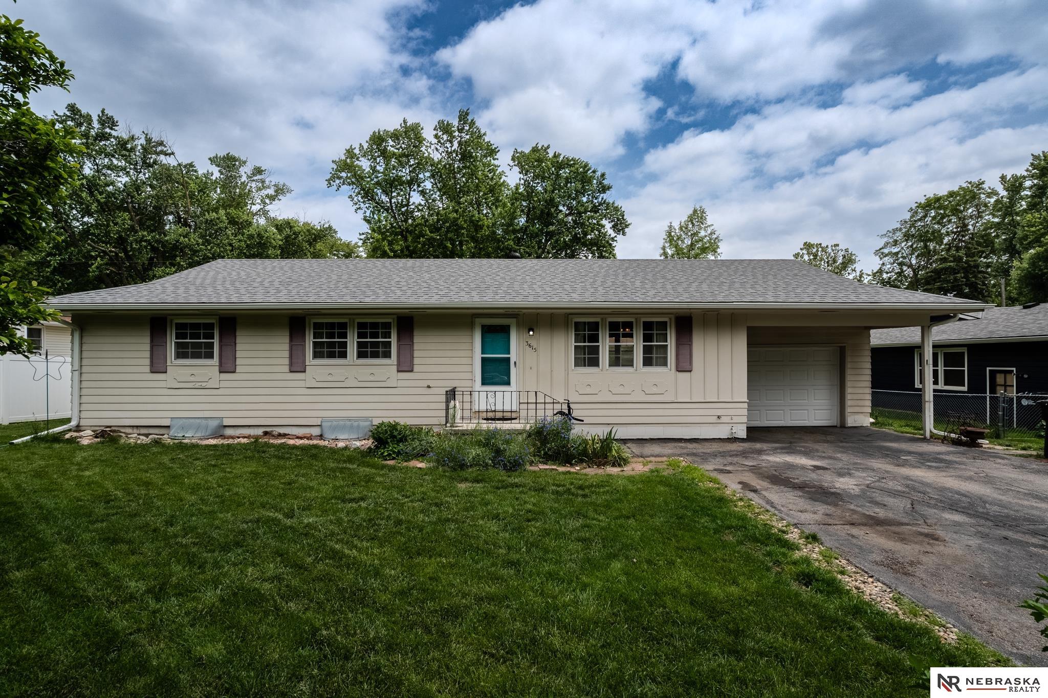 3615 N 77th Street, Omaha