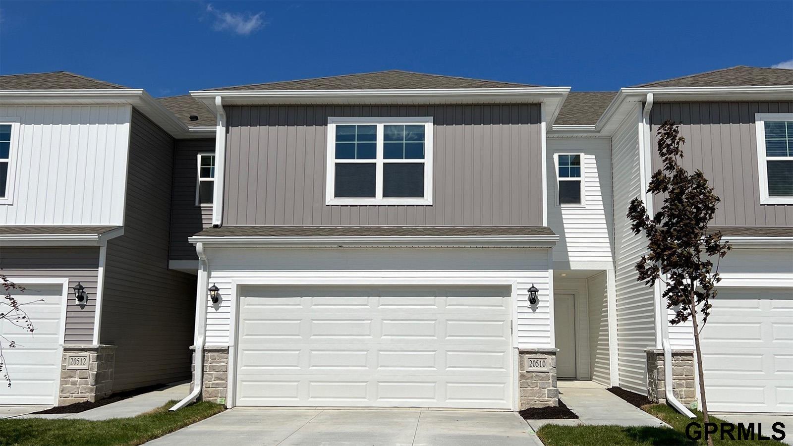 20557 Margo Street, Gretna, Nebraska image 1