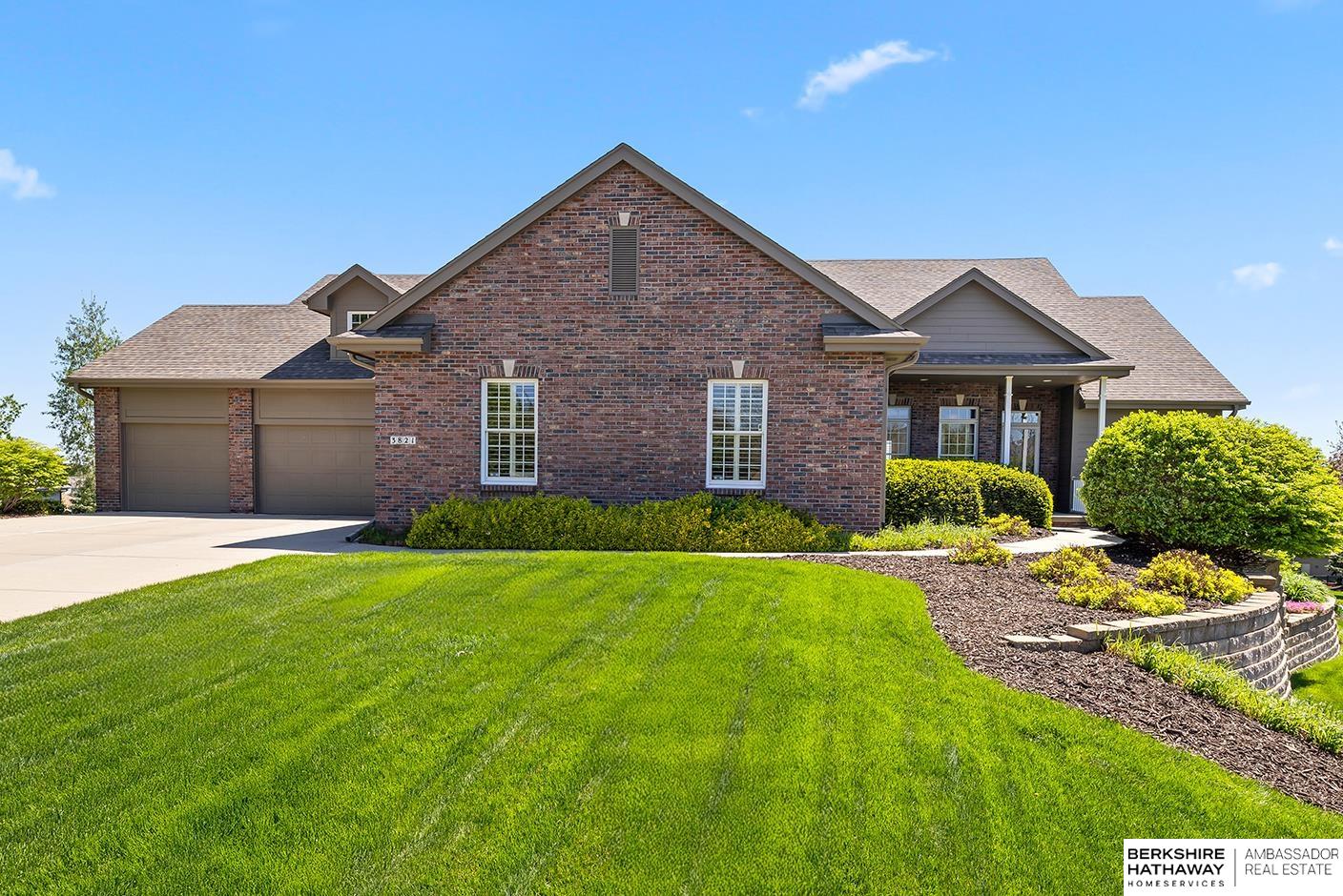 3821 S HWS Cleveland Boulevard, Omaha NE 68130