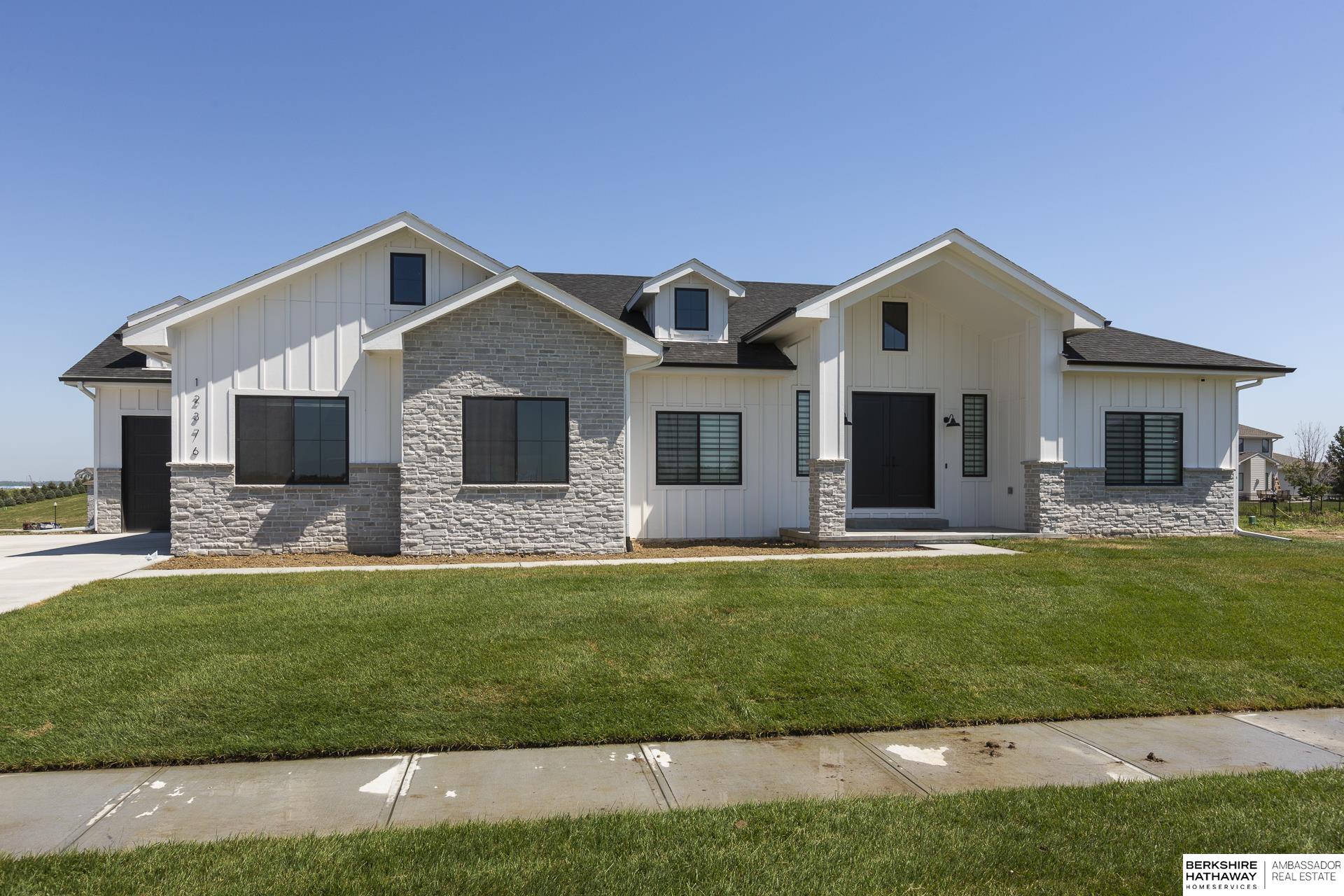 20624 Laurel Avenue, Elkhorn NE 68022