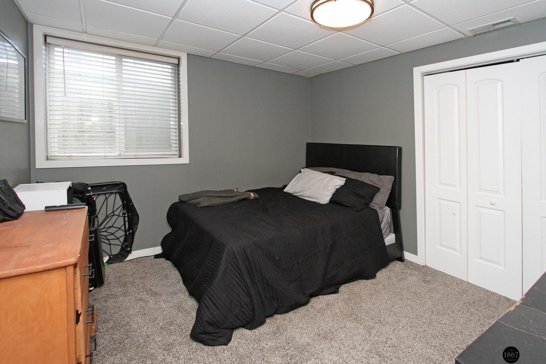320 Woodland