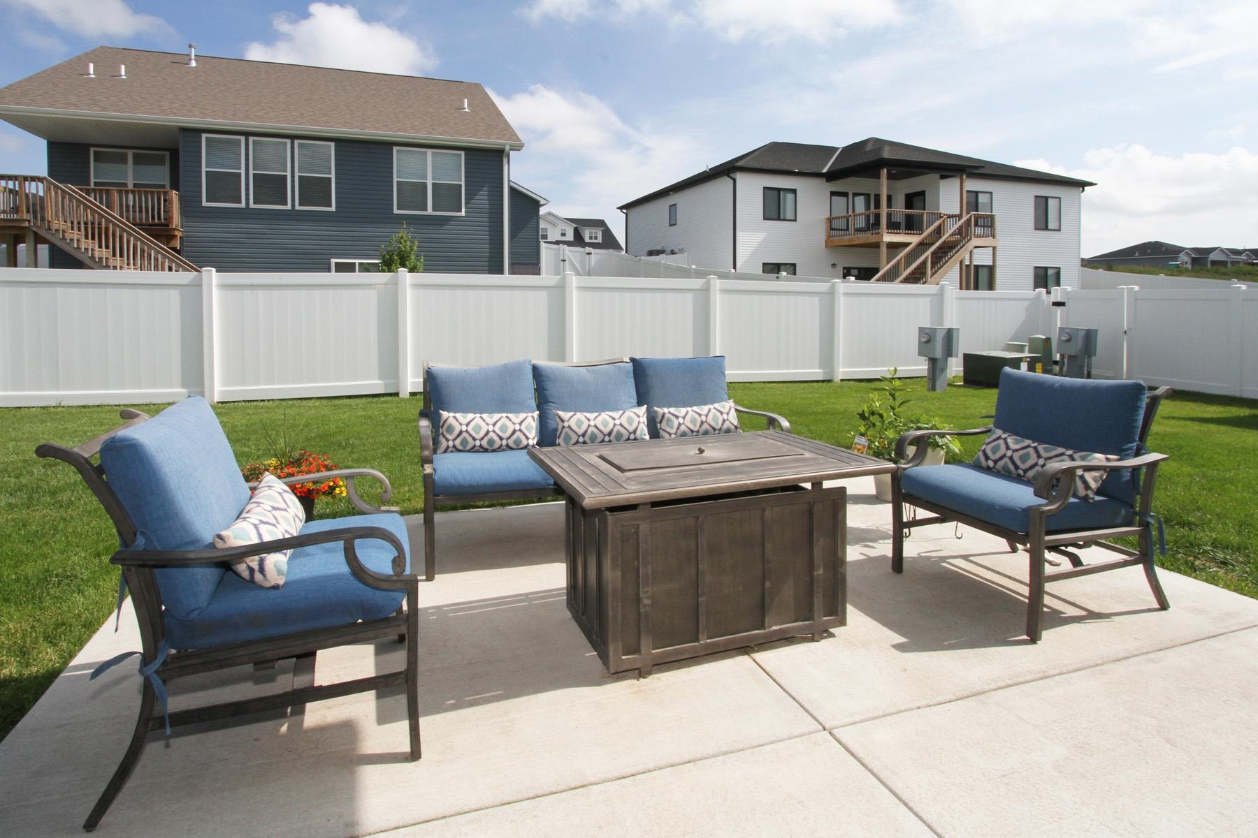 320 Woodland
