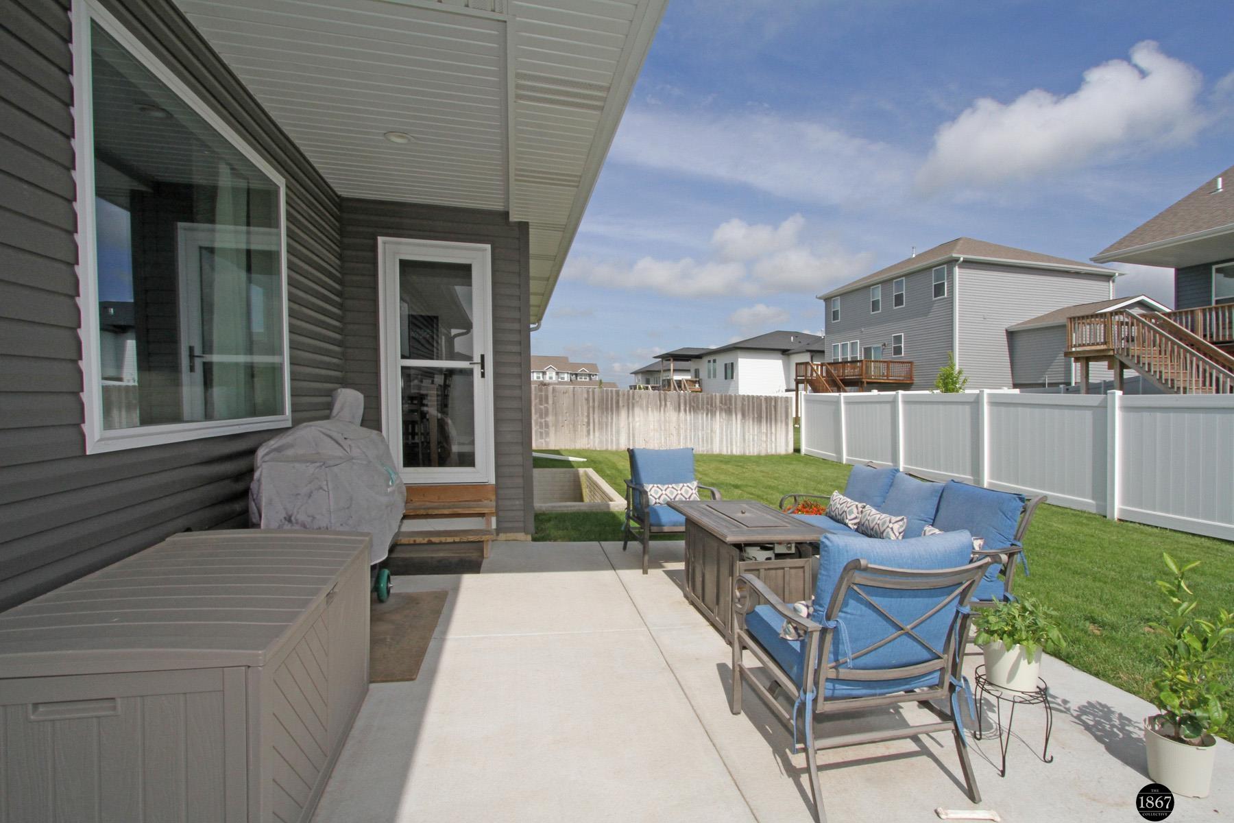 320 Woodland