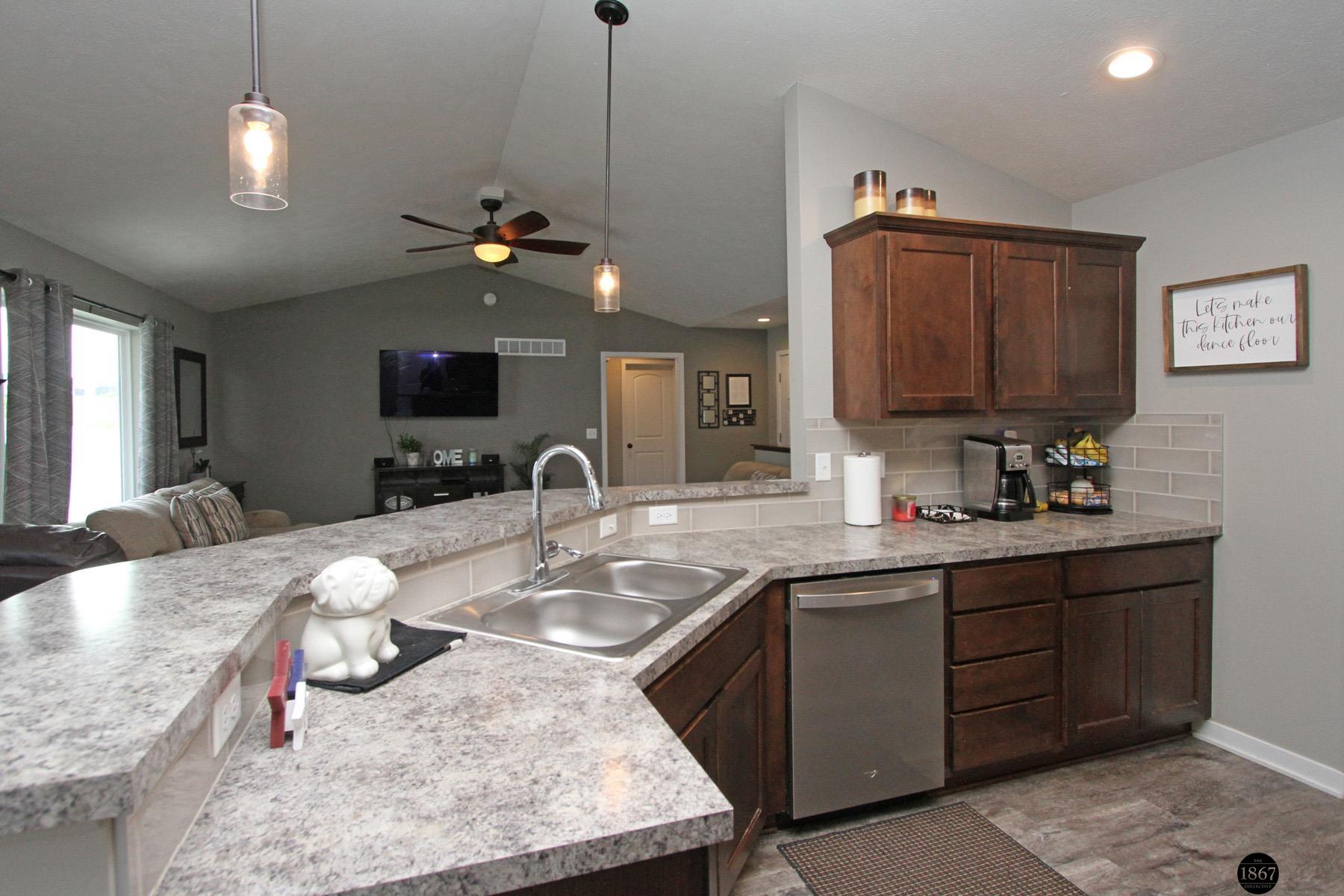 320 Woodland