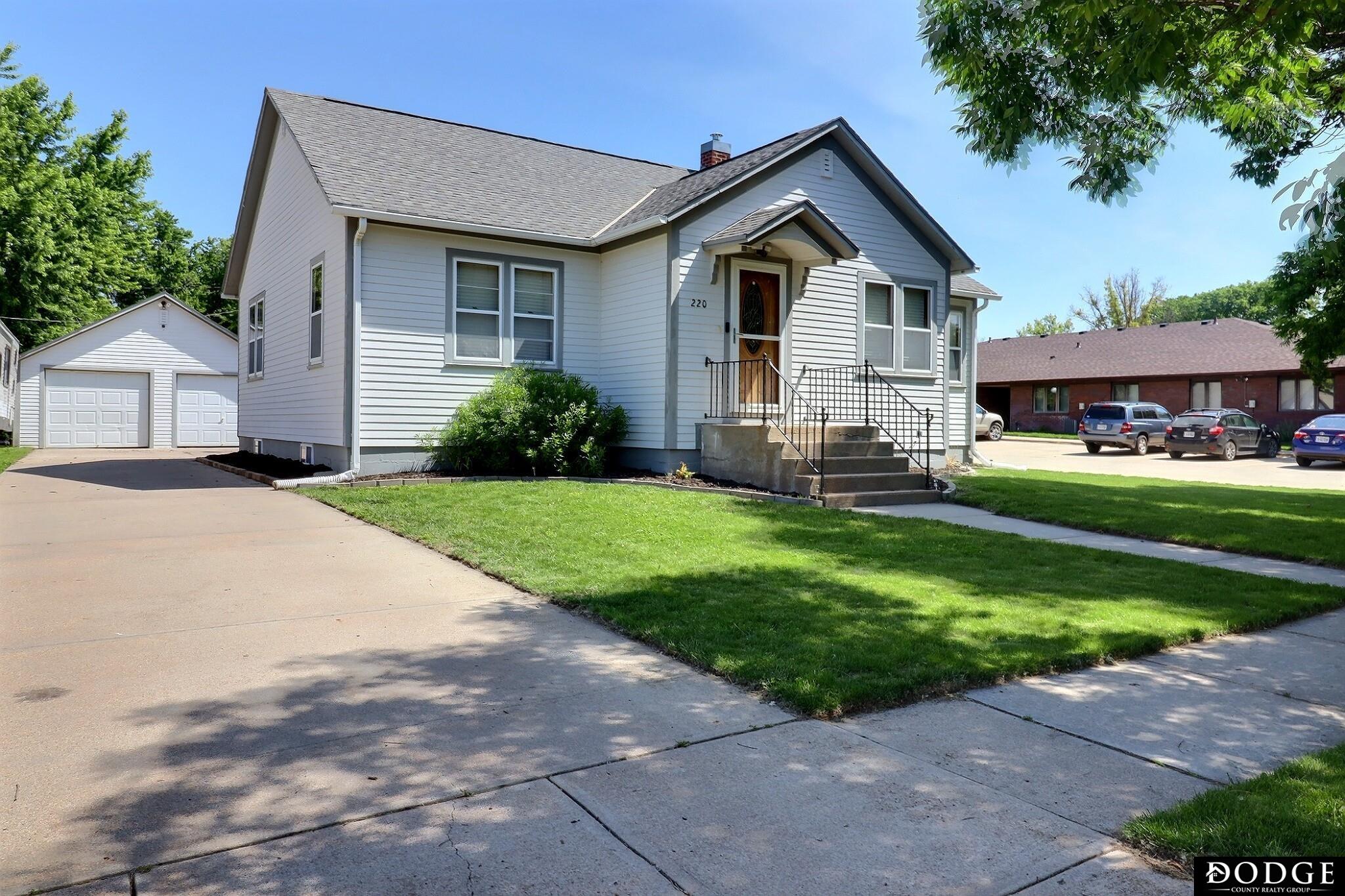 220 E 8th Street, North Bend NE 68649