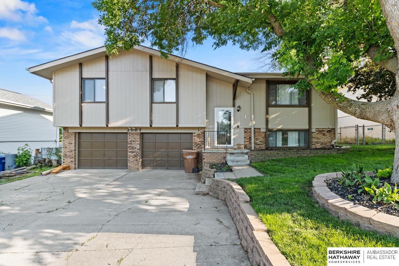 2007 Nottingham Drive, Bellevue NE 68123