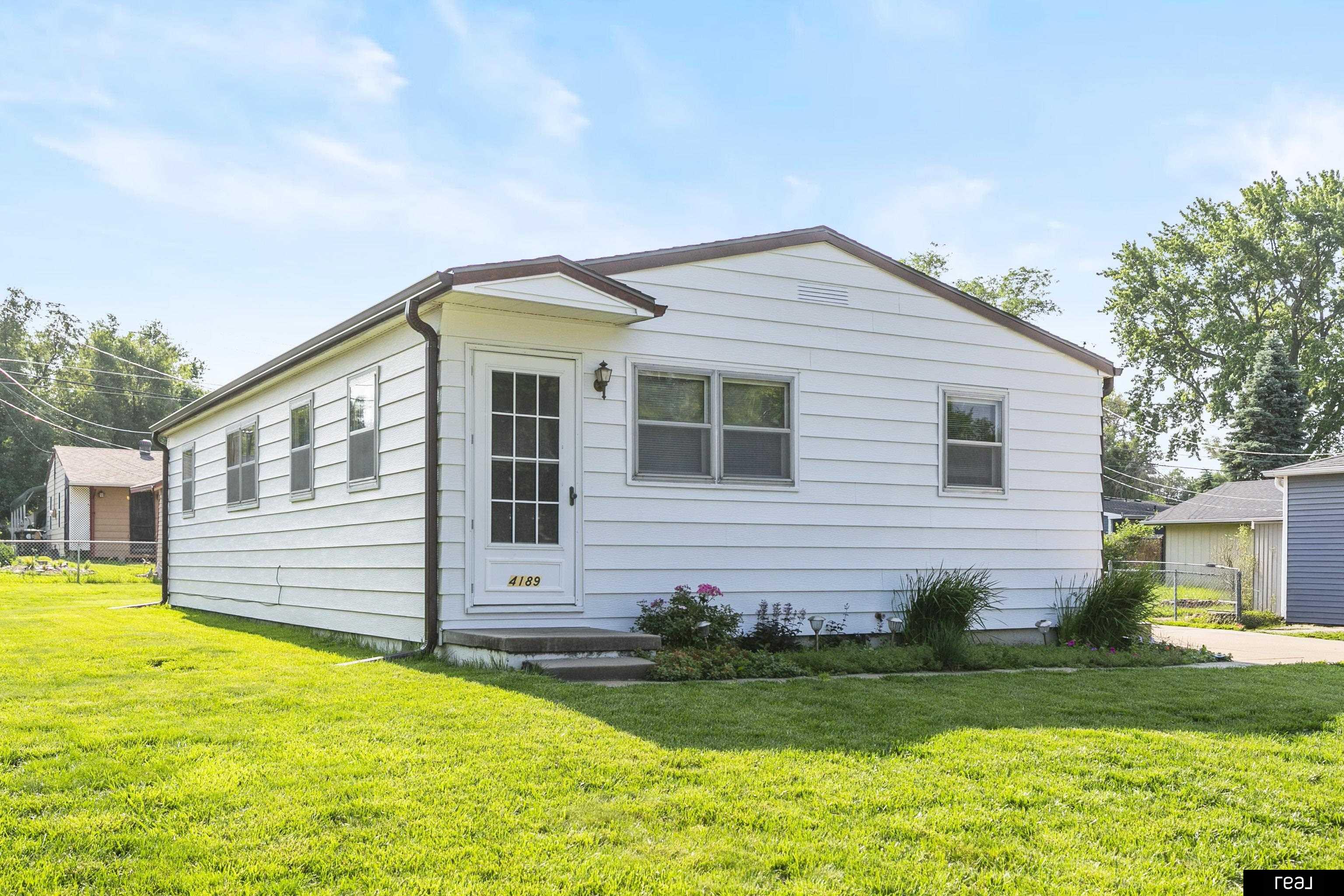 4189 S 62nd Street, Omaha NE 68117