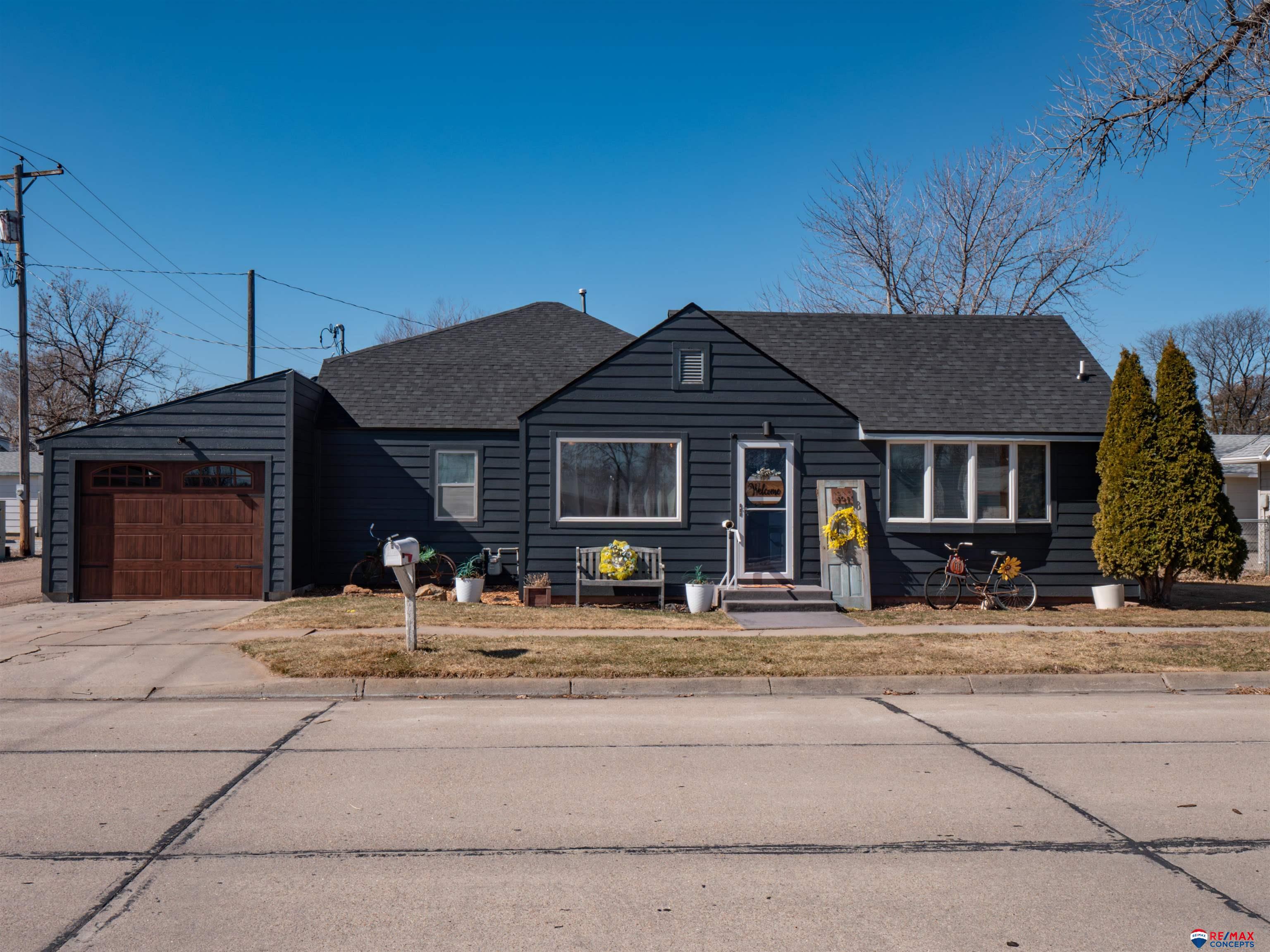 1313 M Street, Cozad NE 69130