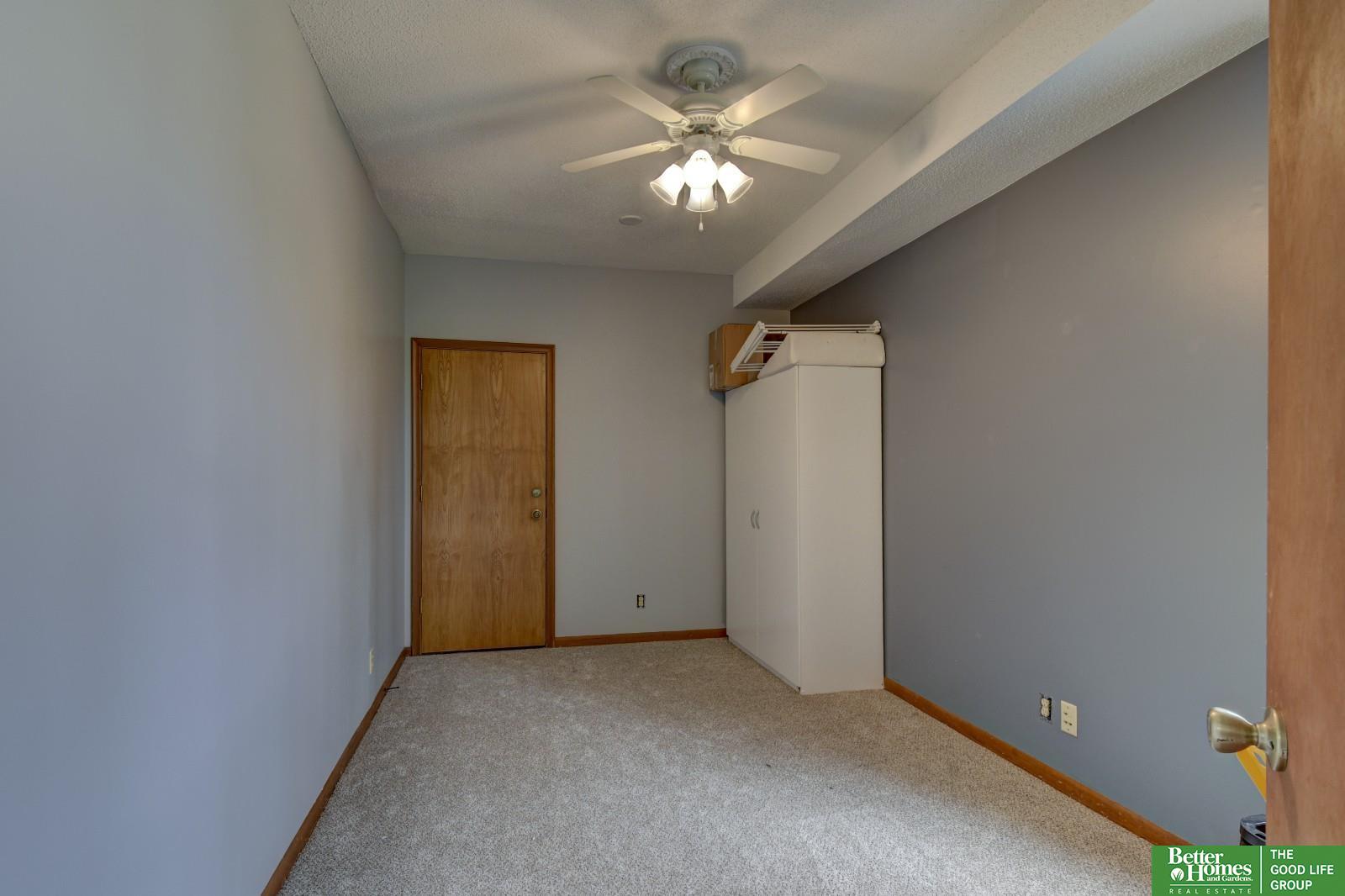 10032 Kings Drive, Omaha, Nebraska image 38