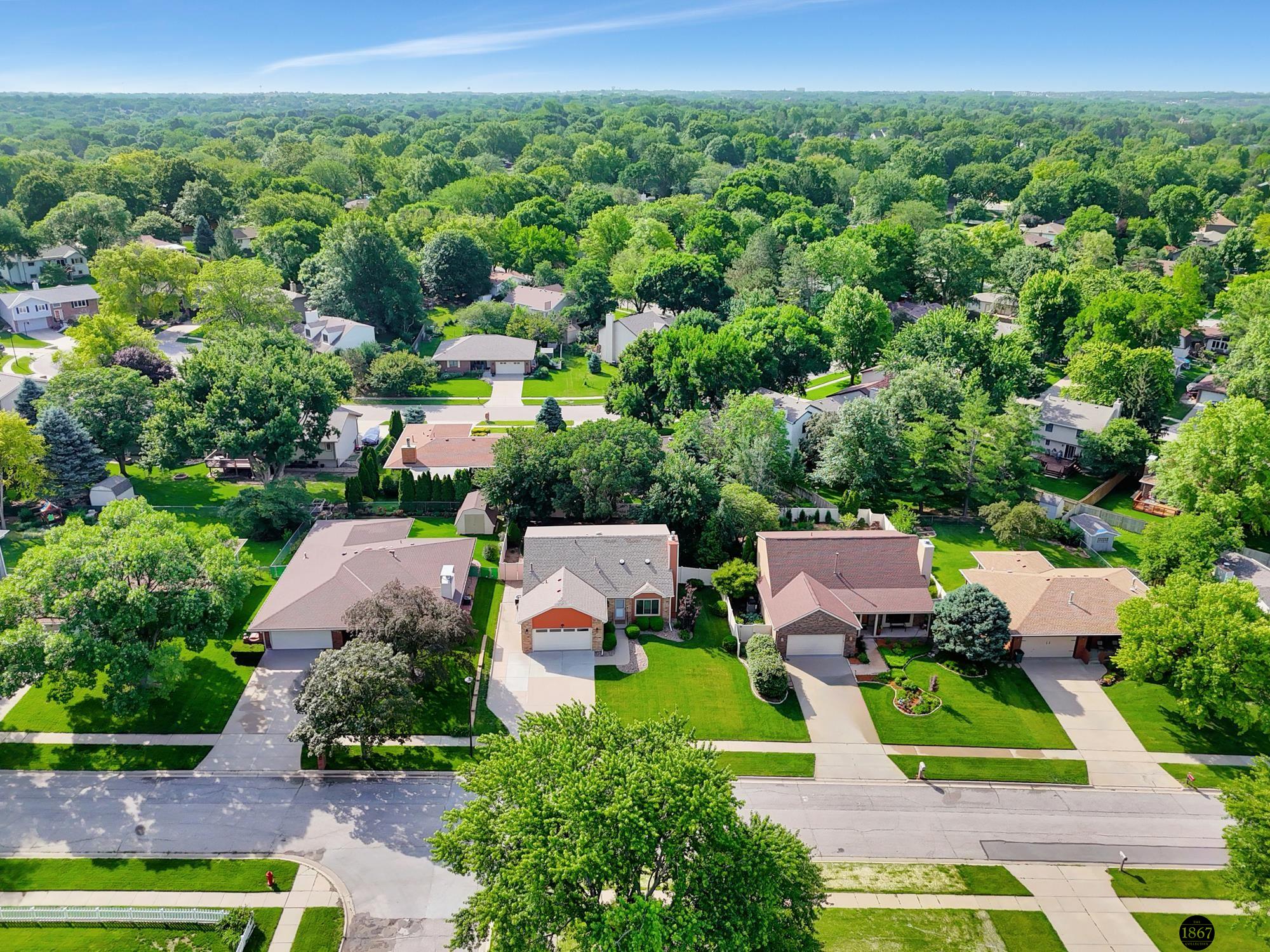 6041 Fleetwood Drive, Lincoln, Nebraska image 4