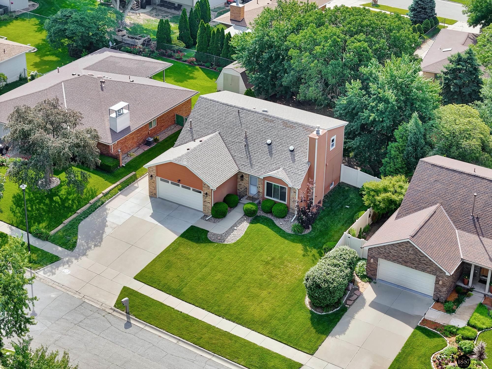 6041 Fleetwood Drive, Lincoln, Nebraska image 6