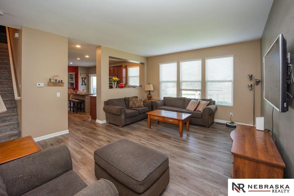 15929 Rosewater Parkway, Bennington, Nebraska image 11