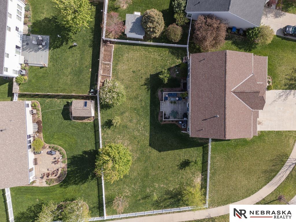 15929 Rosewater Parkway, Bennington, Nebraska image 3