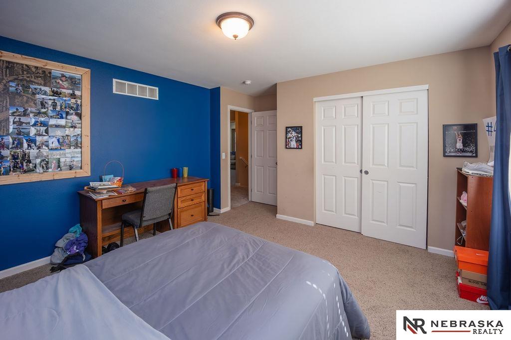 15929 Rosewater Parkway, Bennington, Nebraska image 21
