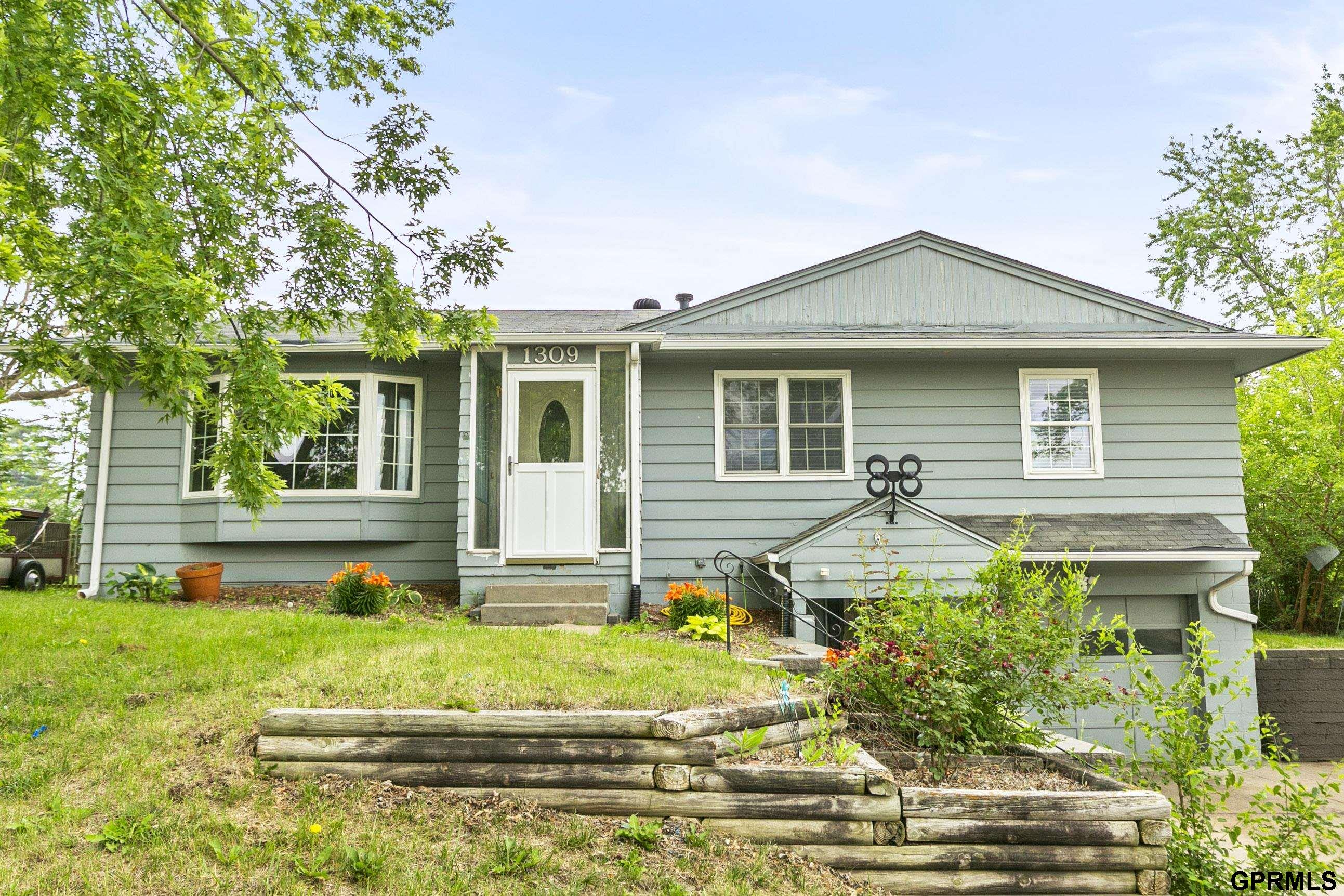 1309 Hansen Avenue, Bellevue, Nebraska image 1