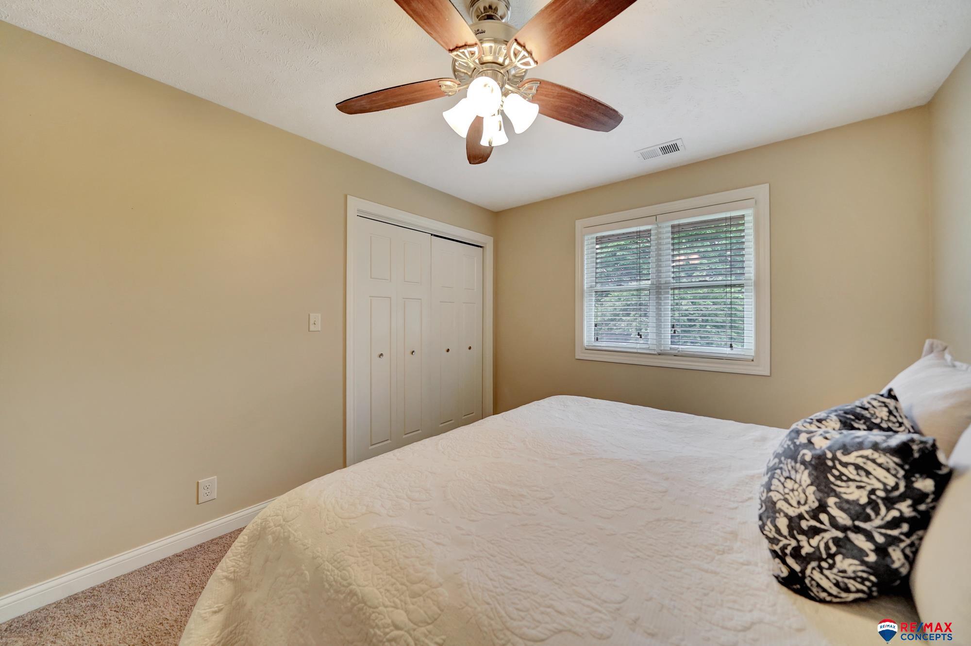 6609 Shenandoah Court, Lincoln, Nebraska image 17