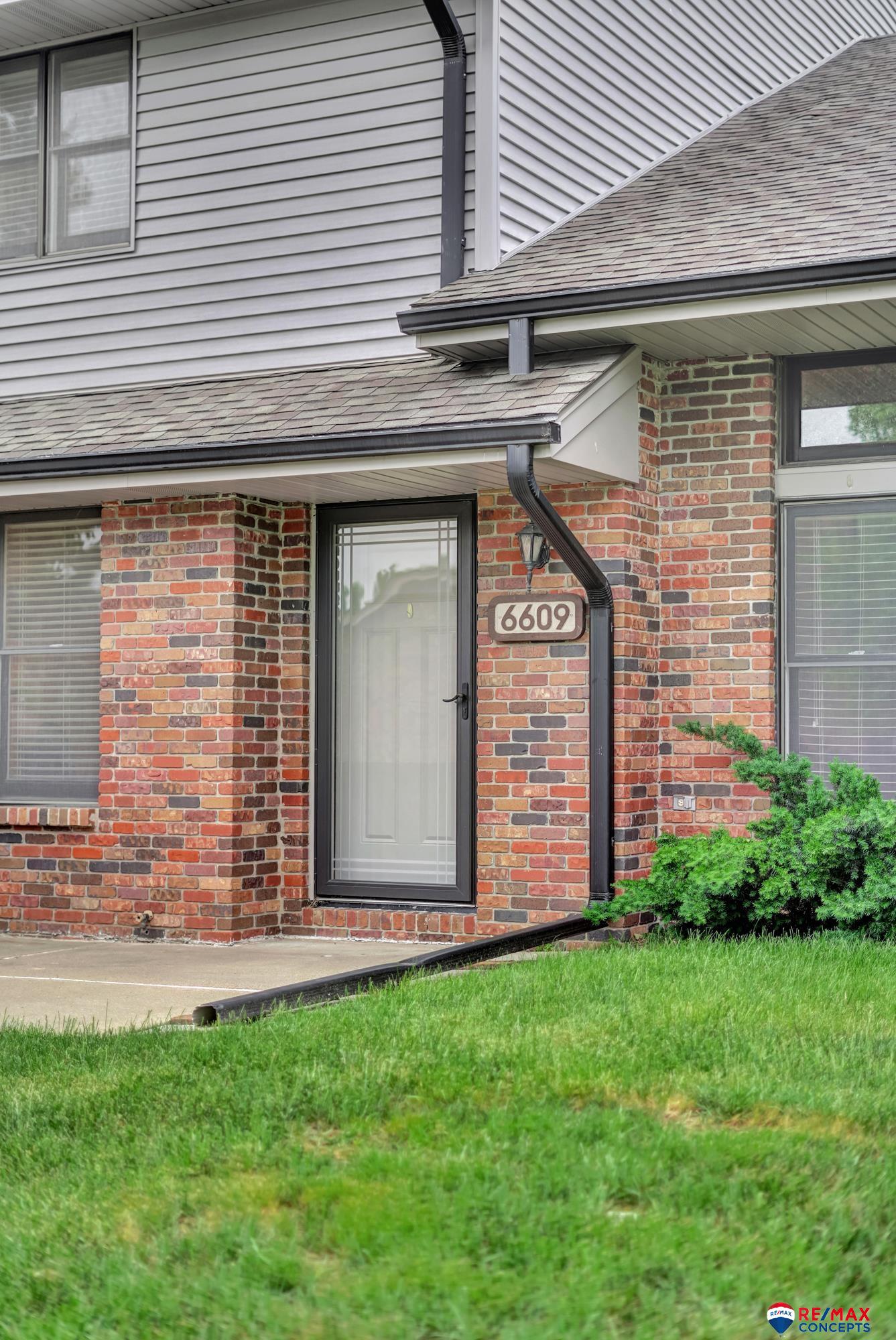 6609 Shenandoah Court, Lincoln, Nebraska image 3
