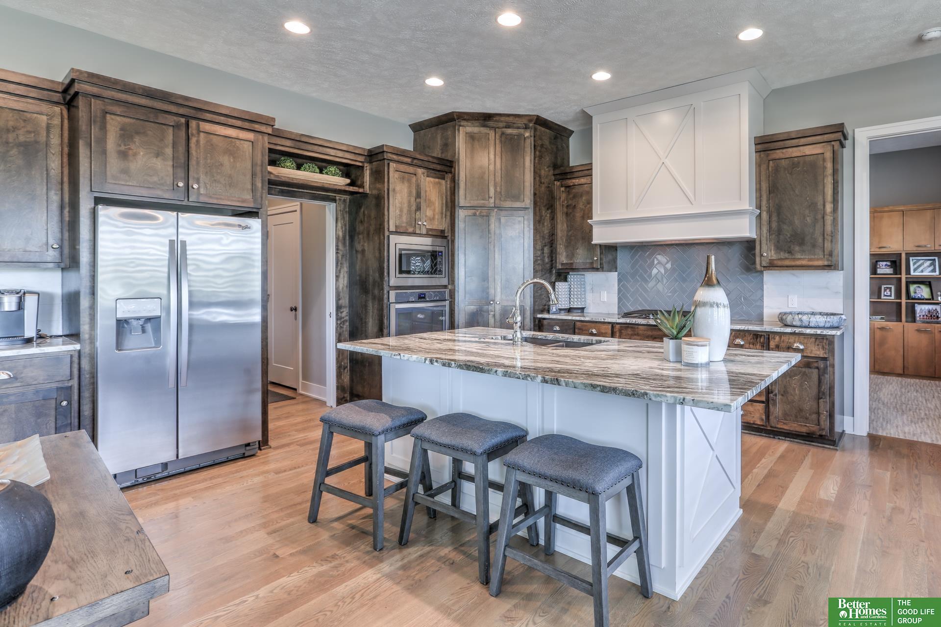 21308 Himebaugh Street, Elkhorn, Nebraska image 3