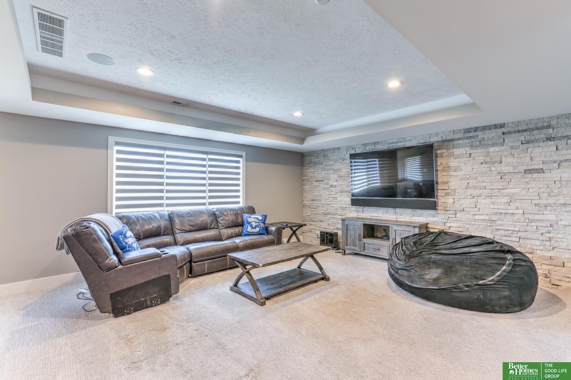 21308 Himebaugh Street, Elkhorn, Nebraska image 29