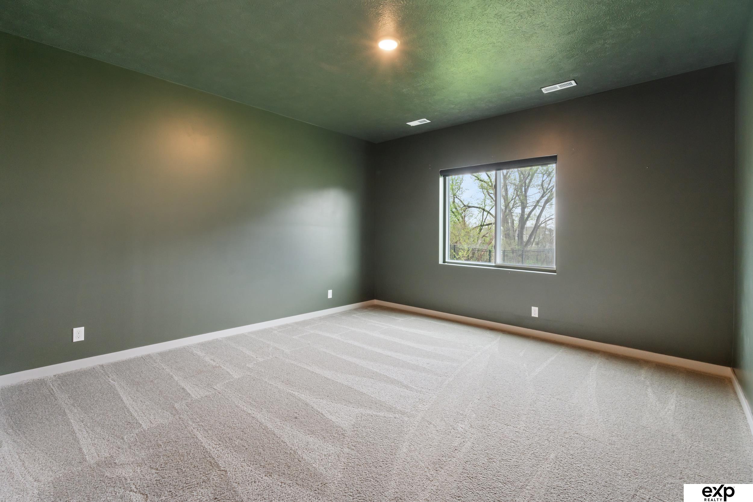5701 N 208 Street, Elkhorn, Nebraska image 38