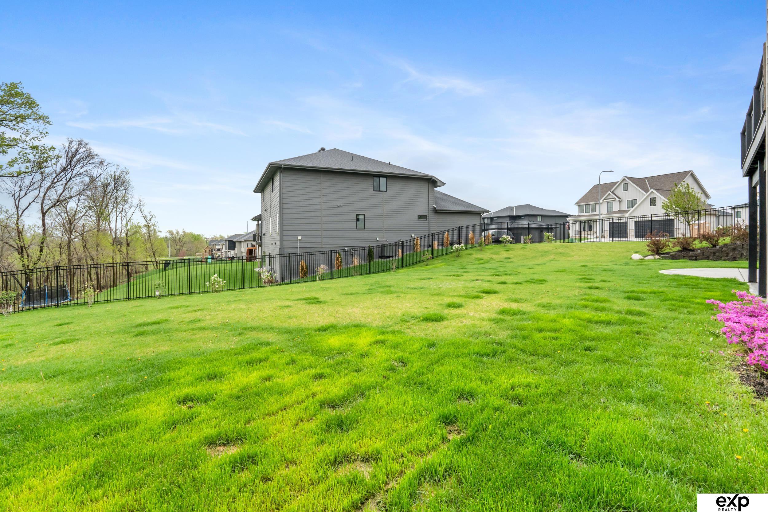 5701 N 208 Street, Elkhorn, Nebraska image 45