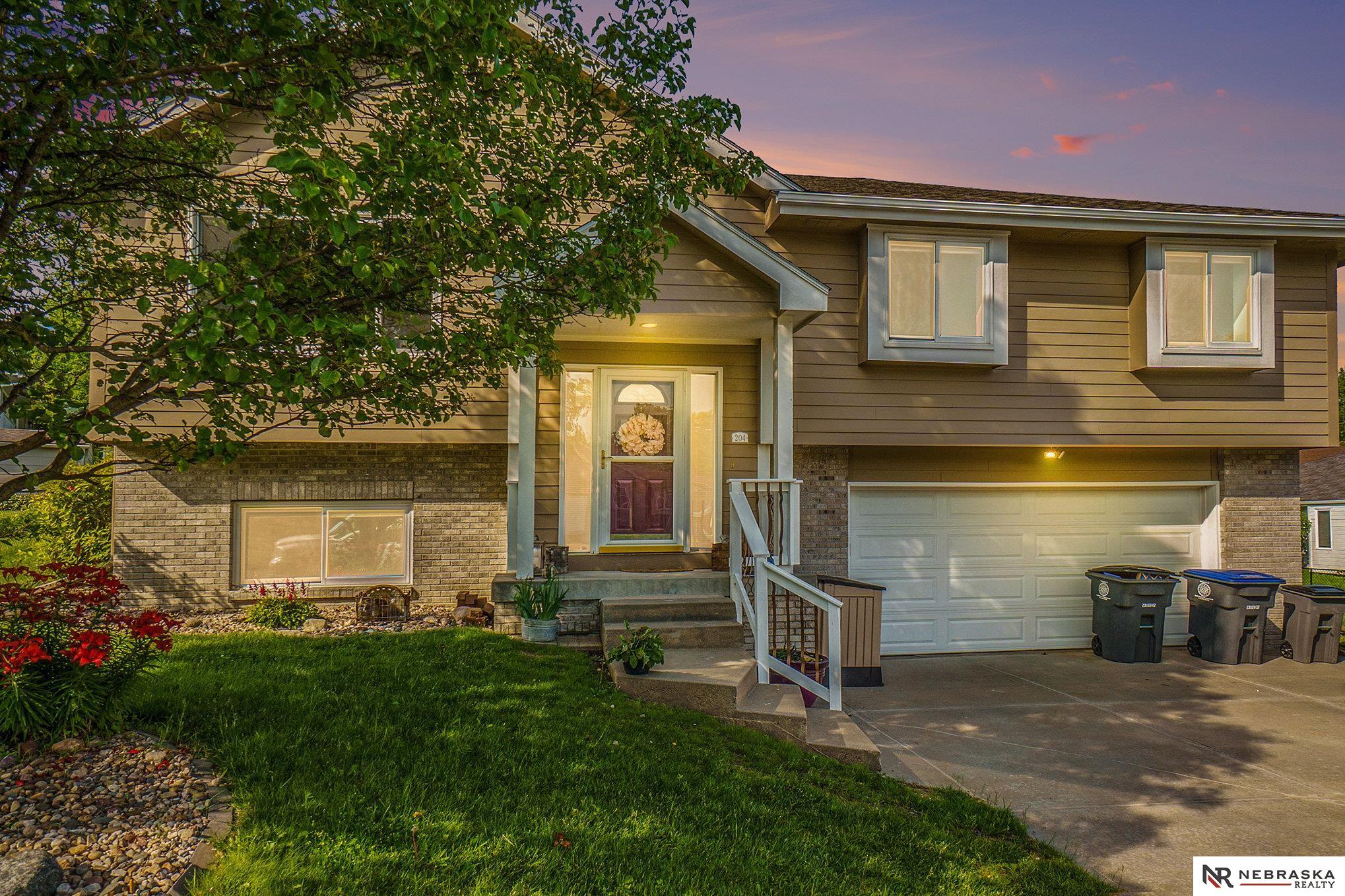 204 Marinda Drive, Council Bluffs