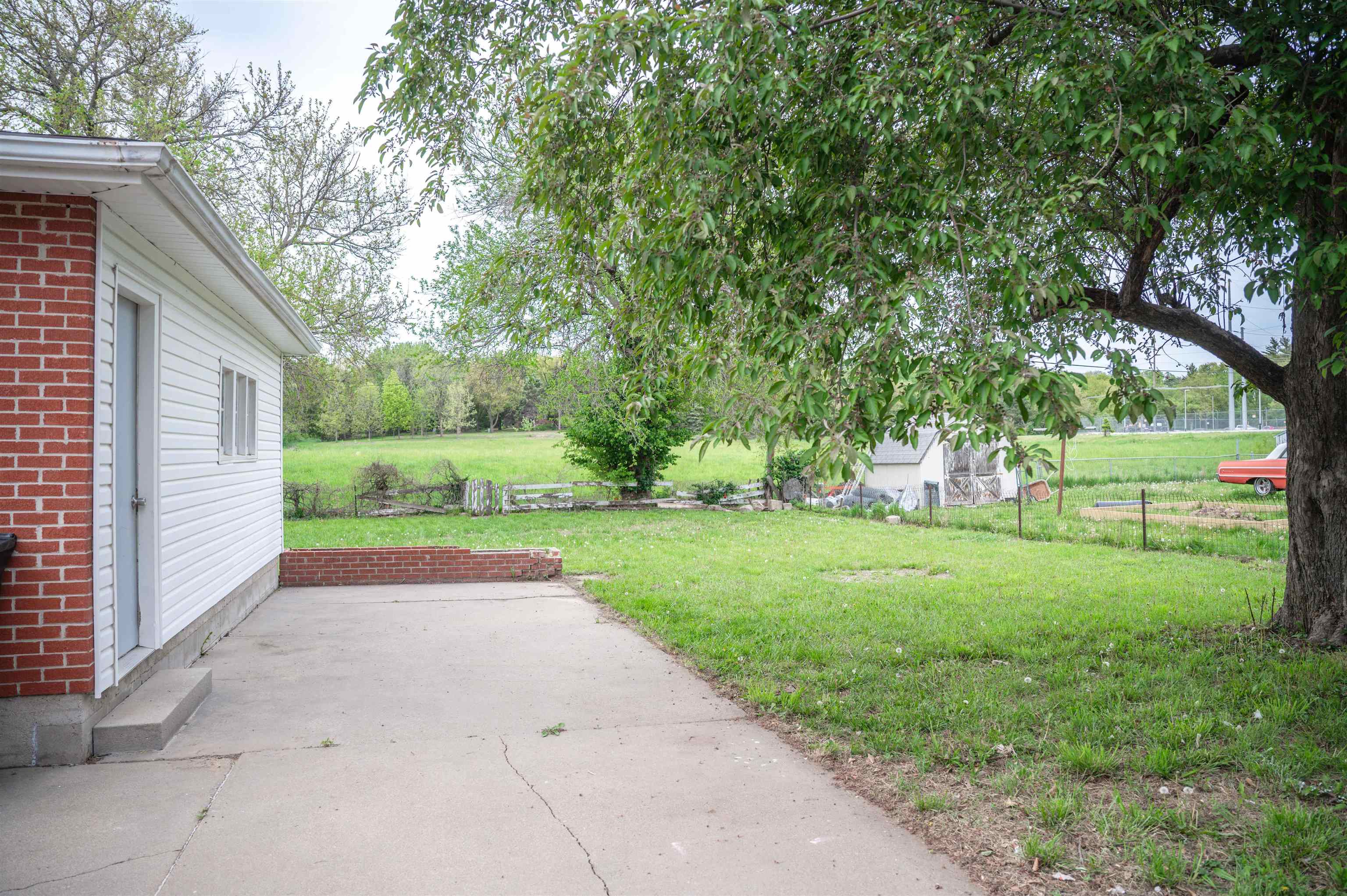 5410 Sumner Street, Lincoln, Nebraska image 5