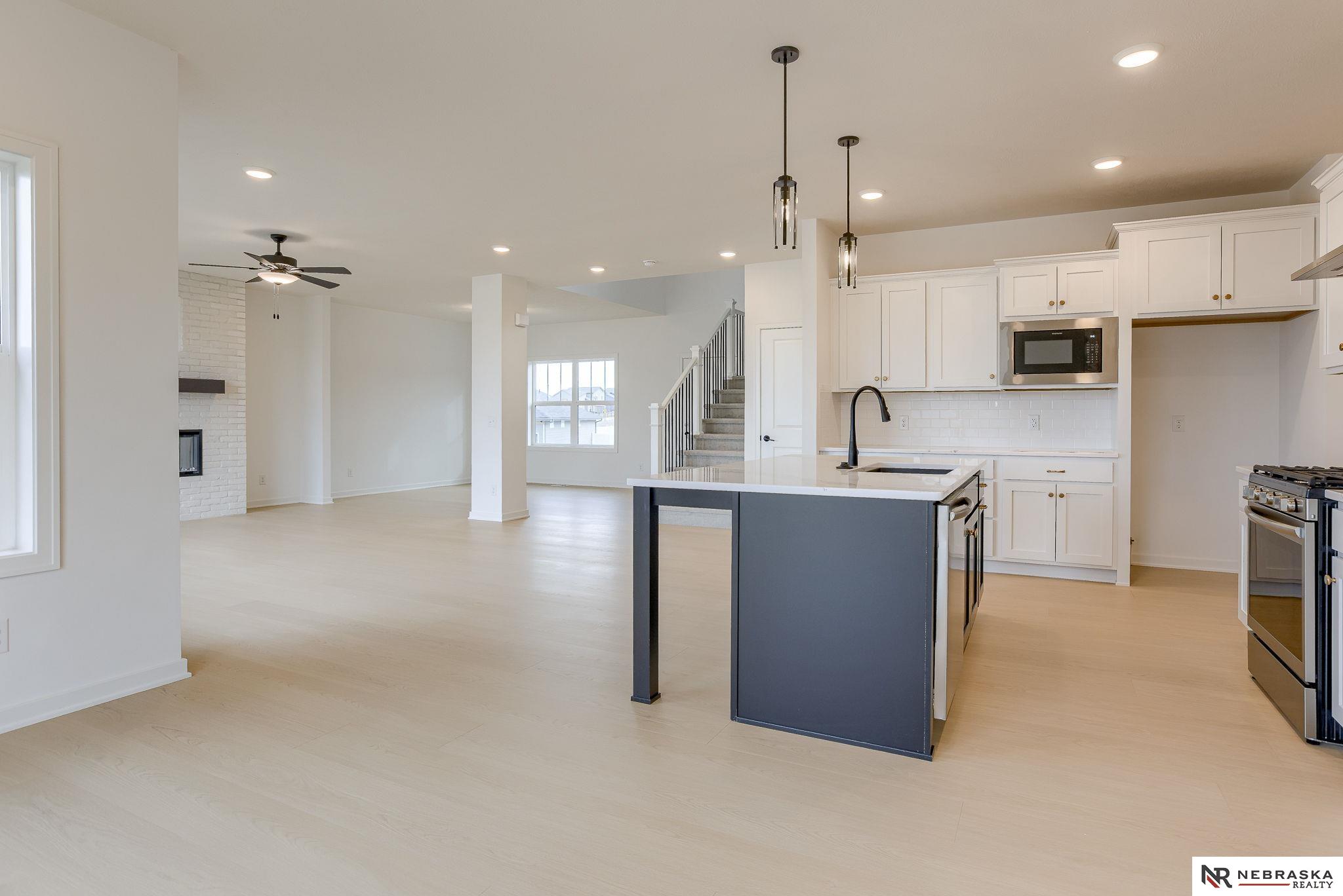 10903 Ranch Drive, Papillion, Nebraska image 13