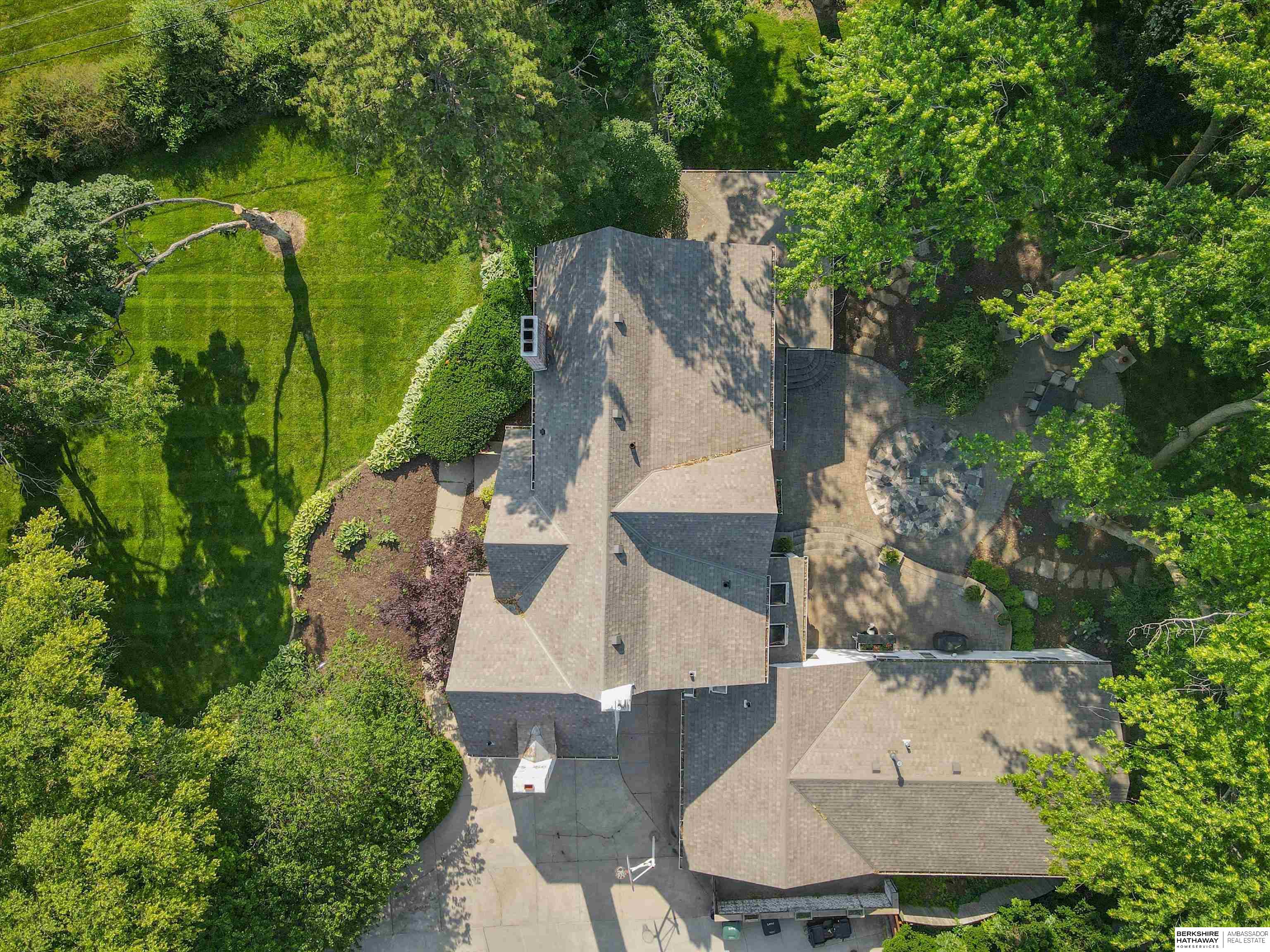 9015 Hickory Street, Omaha, Nebraska image 14