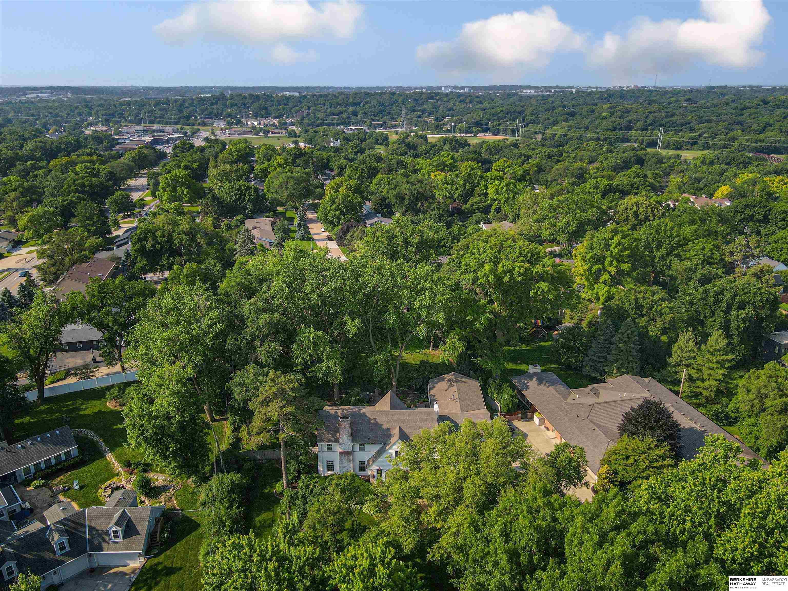 9015 Hickory Street, Omaha, Nebraska image 16