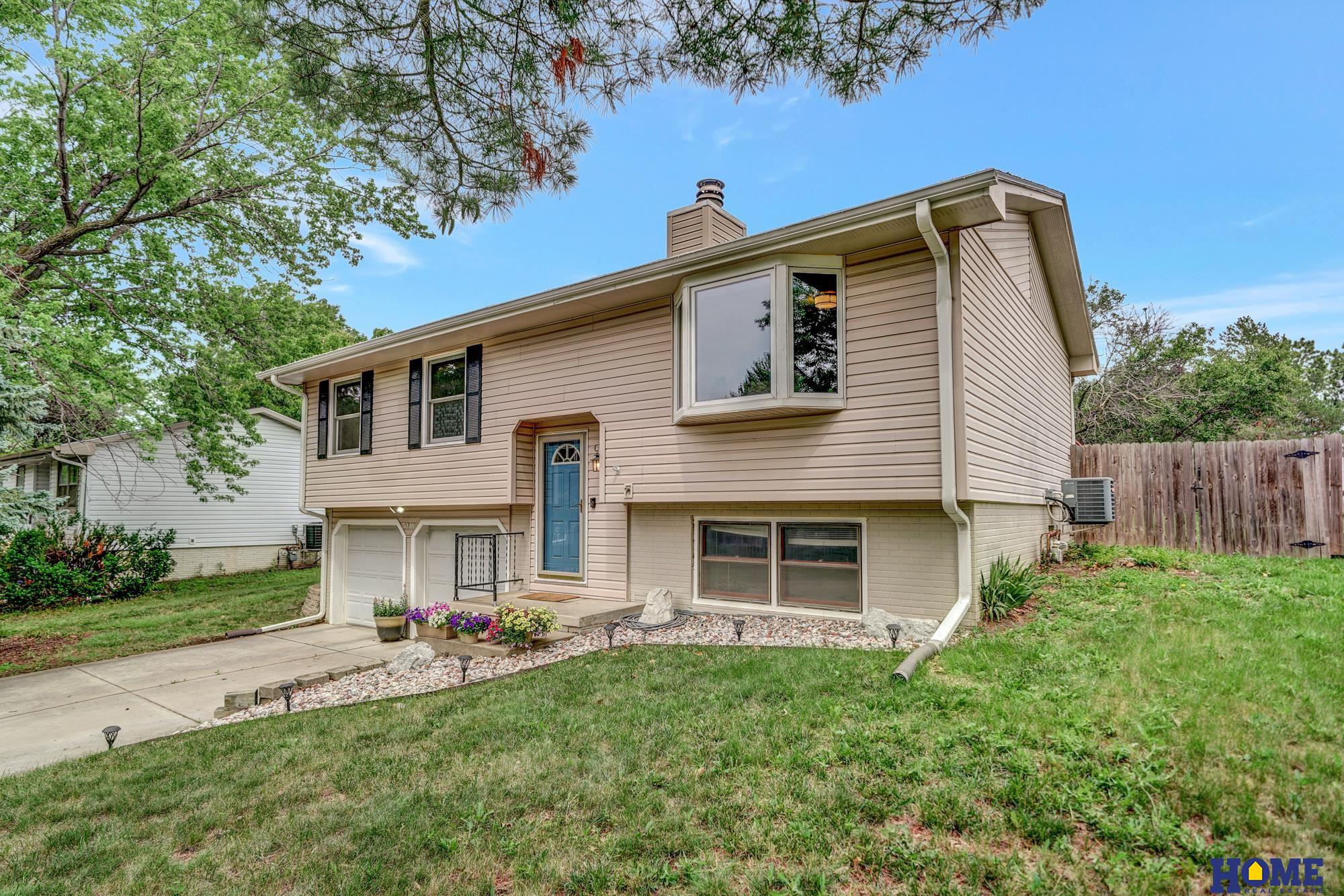 5318 S 39th Street, Lincoln, Nebraska image 2