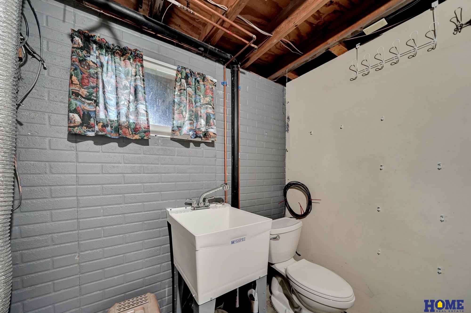 5318 S 39th Street, Lincoln, Nebraska image 32