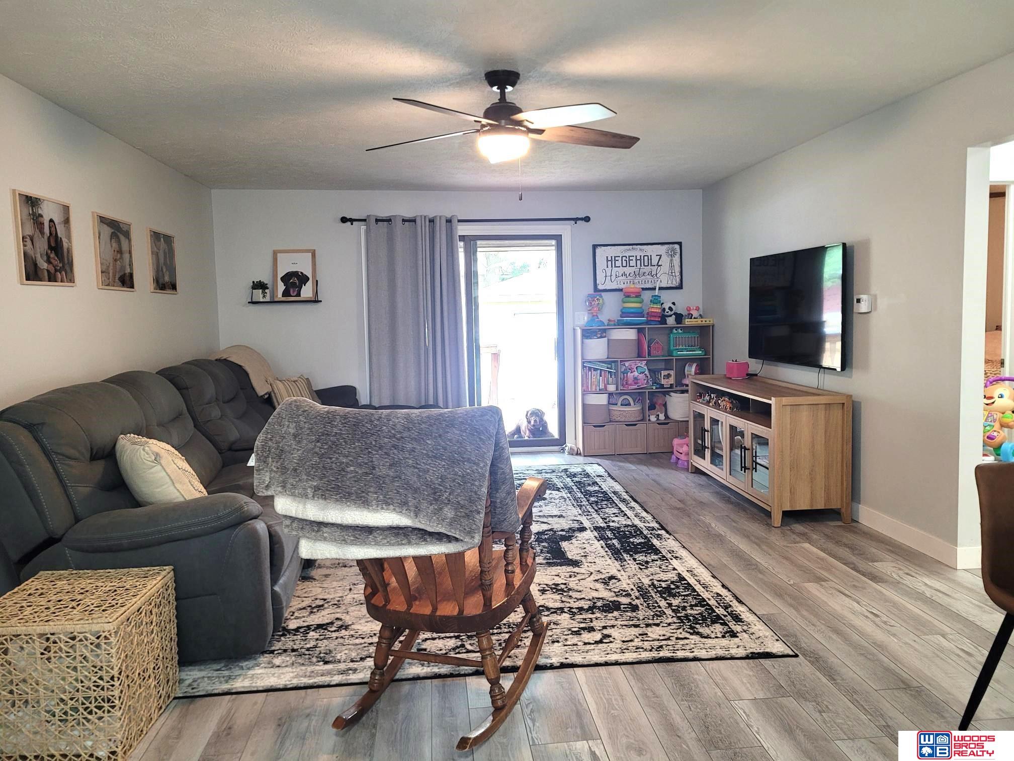1177 N Columbia Avenue, Seward, Nebraska image 3
