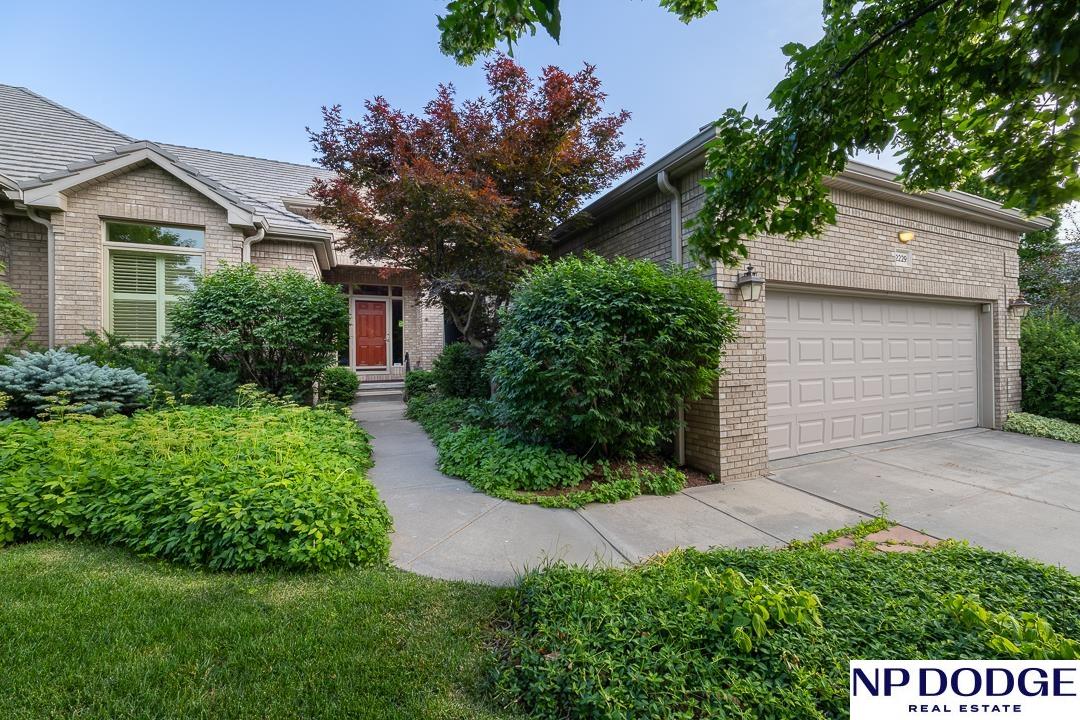 2229 Stone Creek Loop, Lincoln, Nebraska image 1