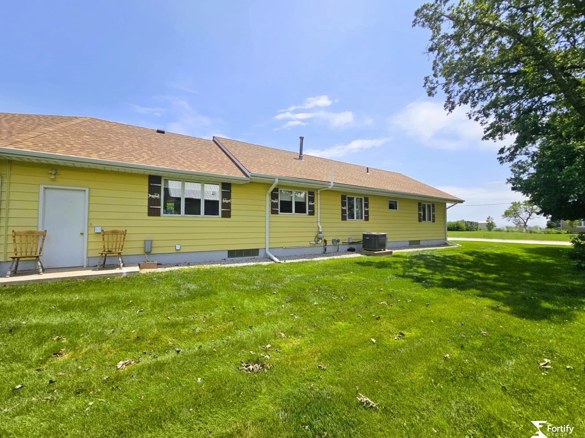 408 W Kline Street, Shickley, Nebraska image 2