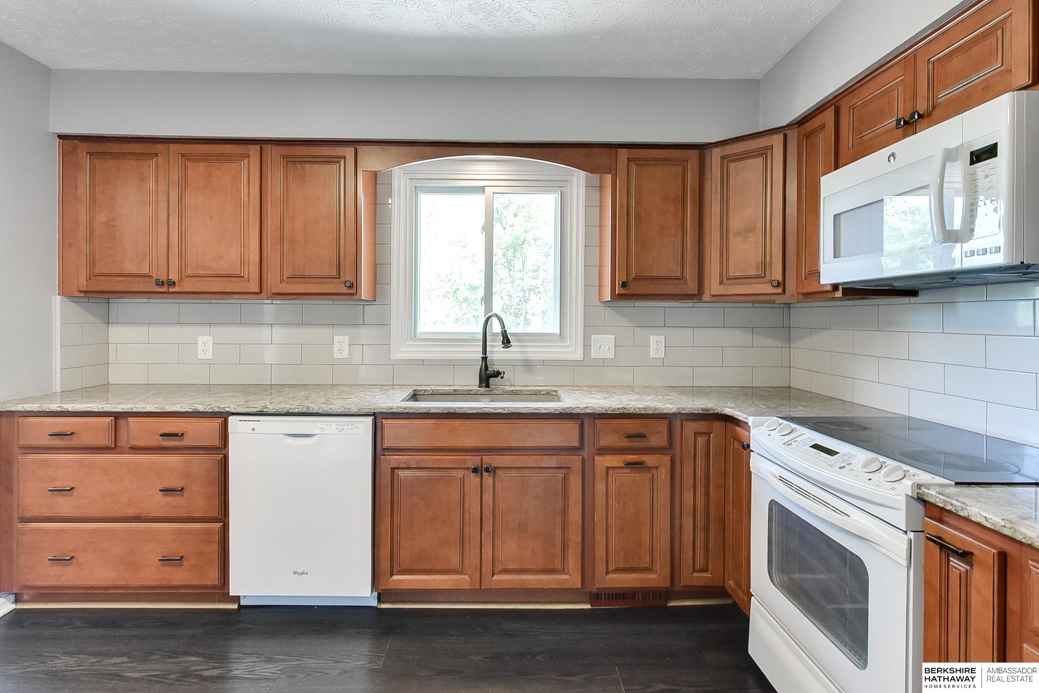 5023 N 96 Street, Omaha, Nebraska image 12