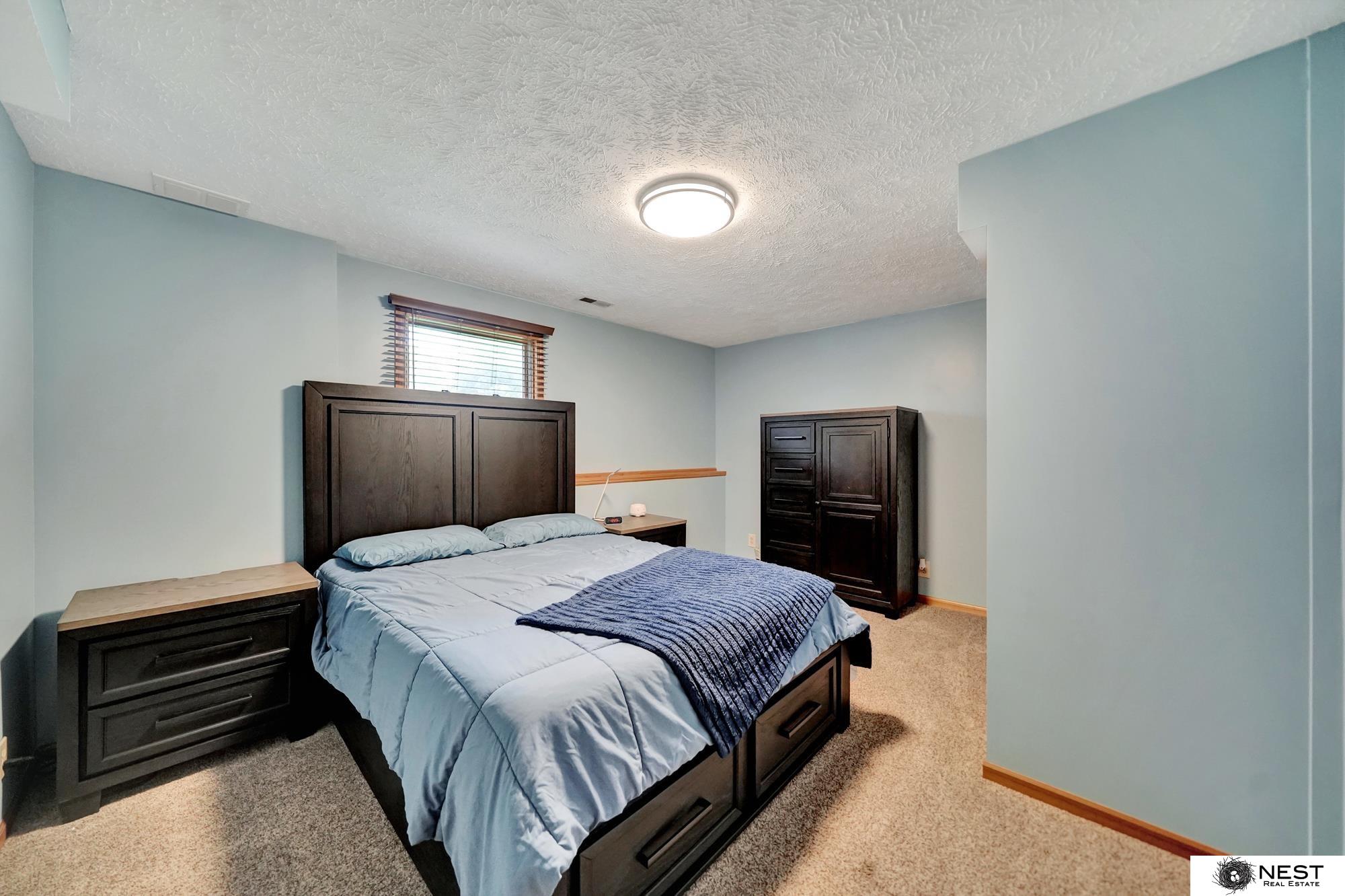 4444 Browning Place, Lincoln, Nebraska image 38
