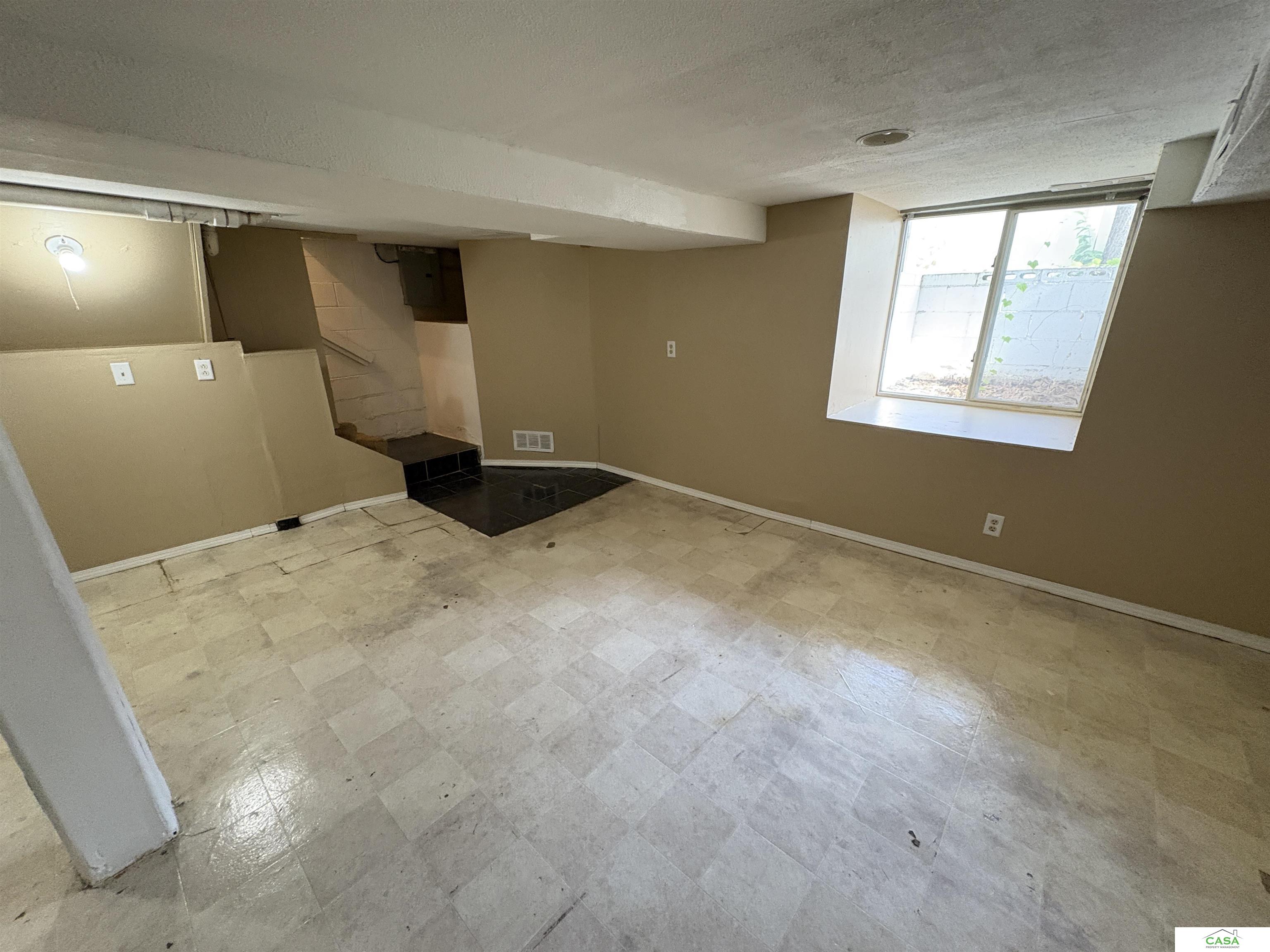 2310 E Street, Lincoln, Nebraska image 17