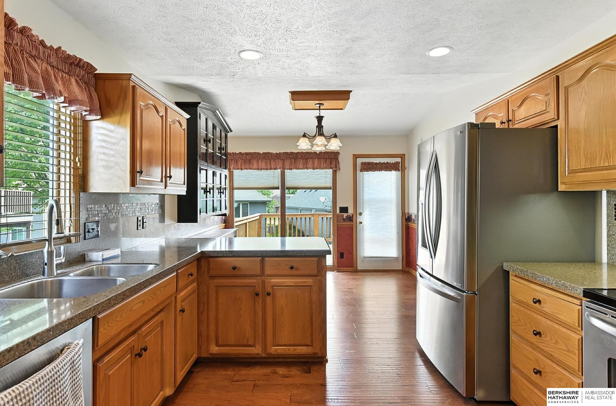 5008 Lakeside Drive, Papillion, Nebraska image 20