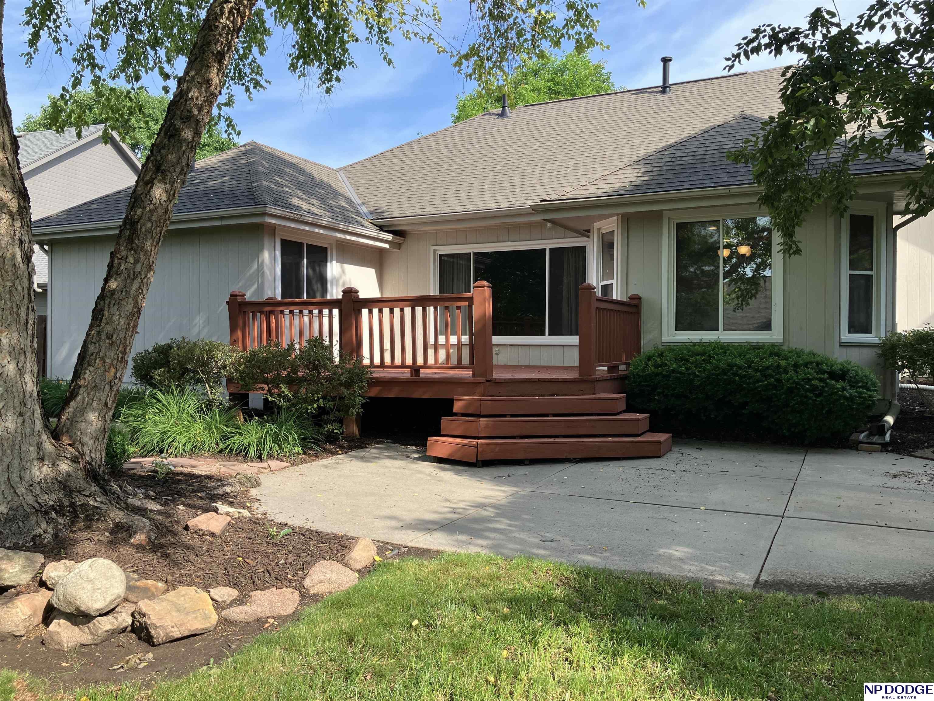 13719 Hillsborough Drive, Omaha, Nebraska image 27