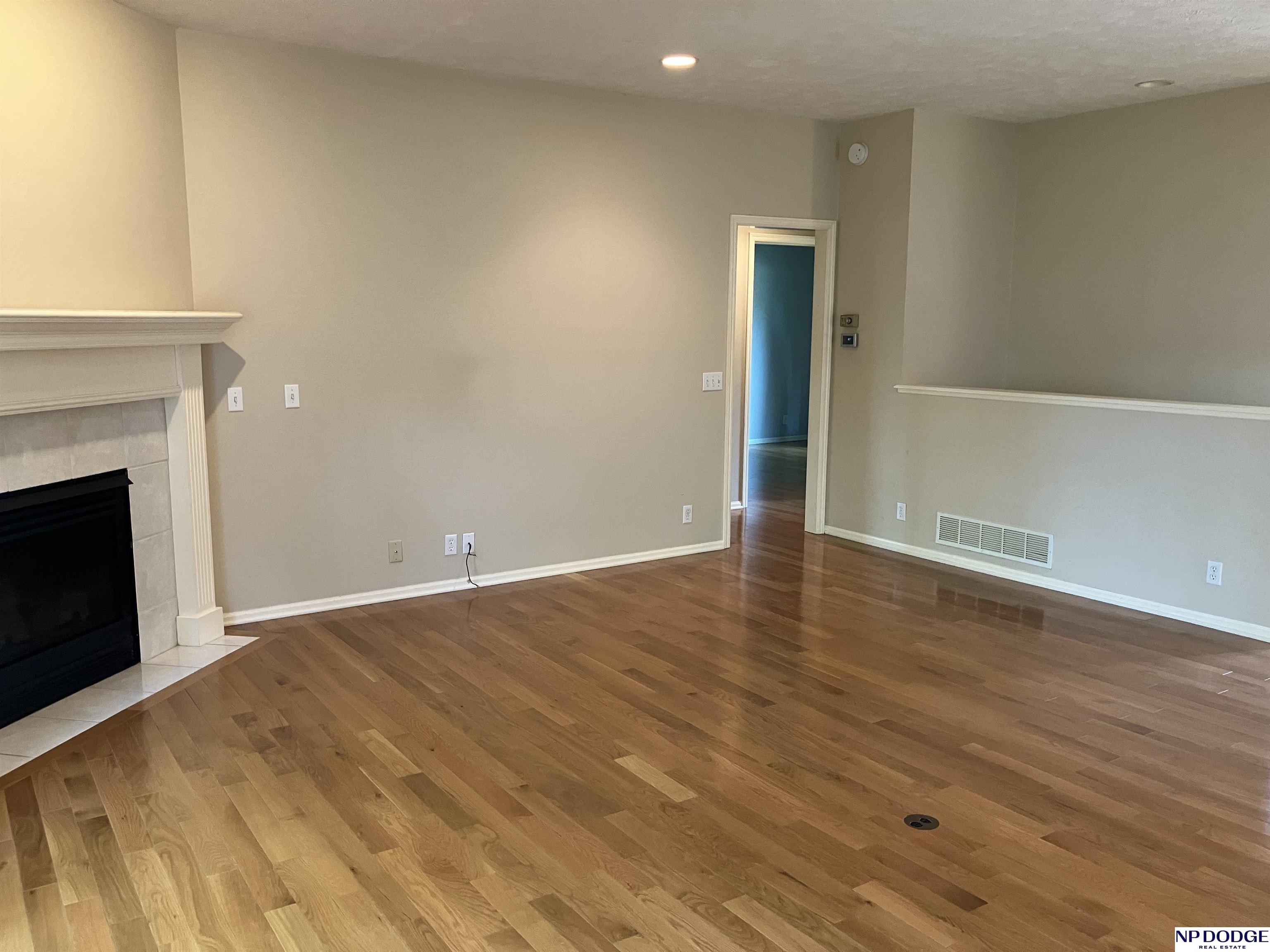 13719 Hillsborough Drive, Omaha, Nebraska image 6