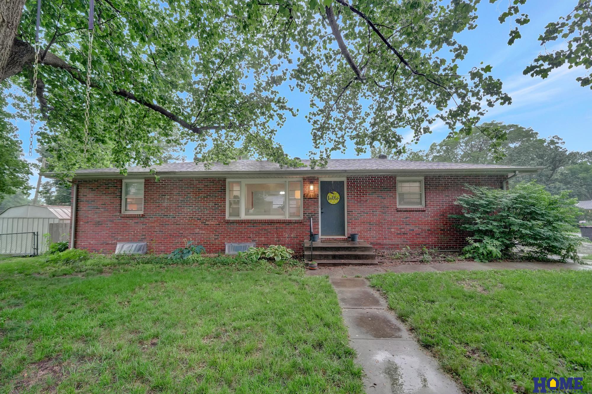 4401 S 44th Street, Lincoln, Nebraska image 1