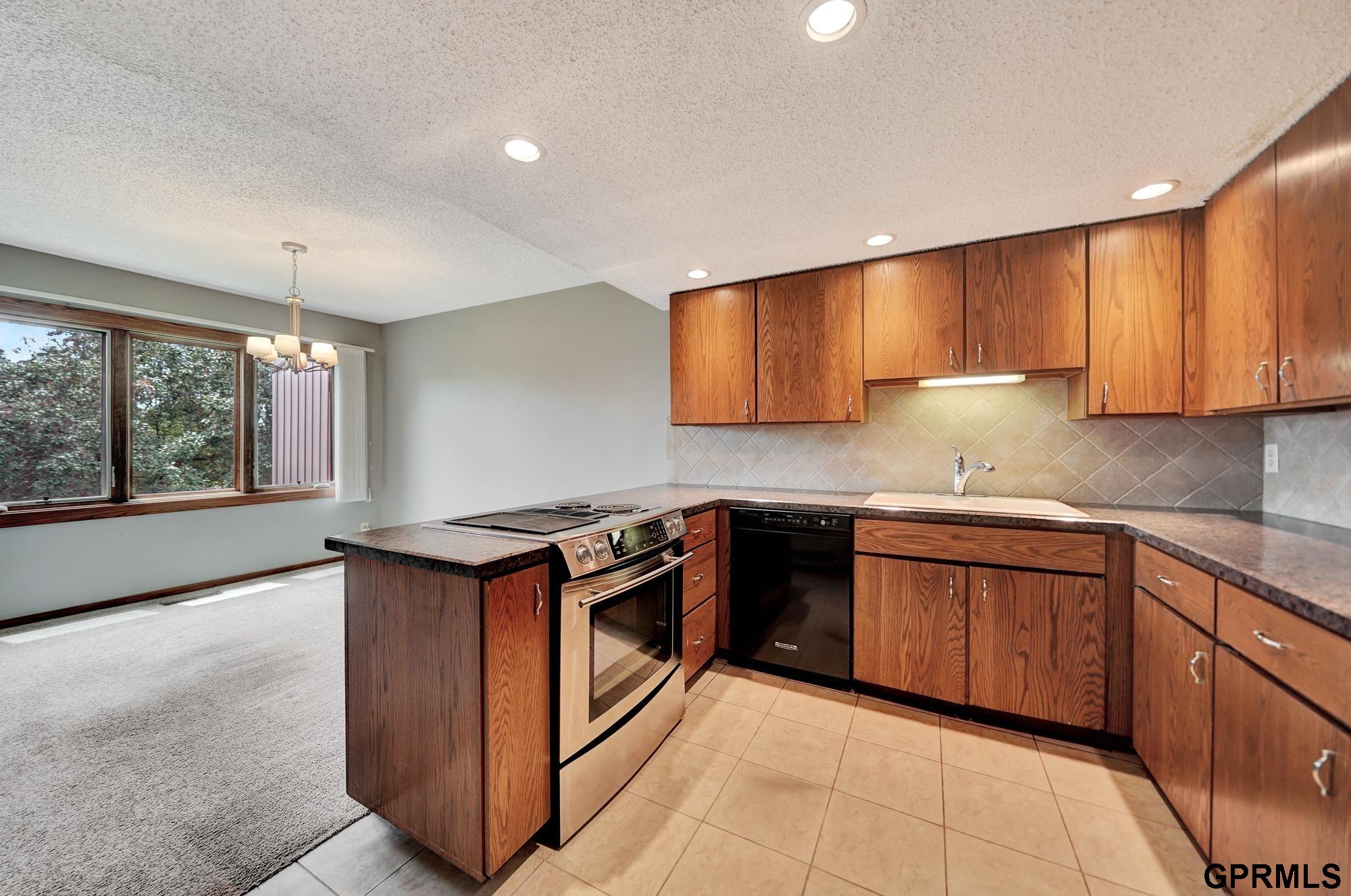 2919 Park Place Drive, Lincoln, Nebraska image 12