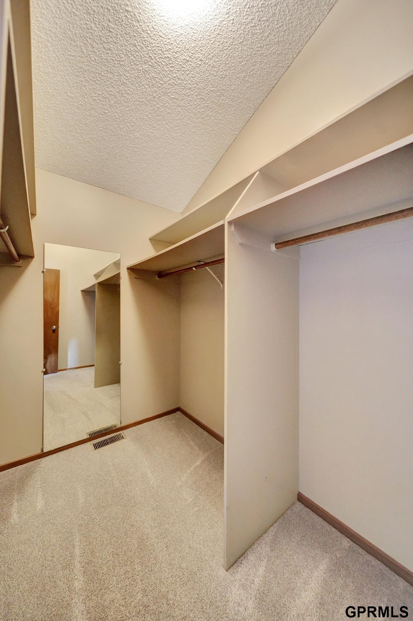 2919 Park Place Drive, Lincoln, Nebraska image 27